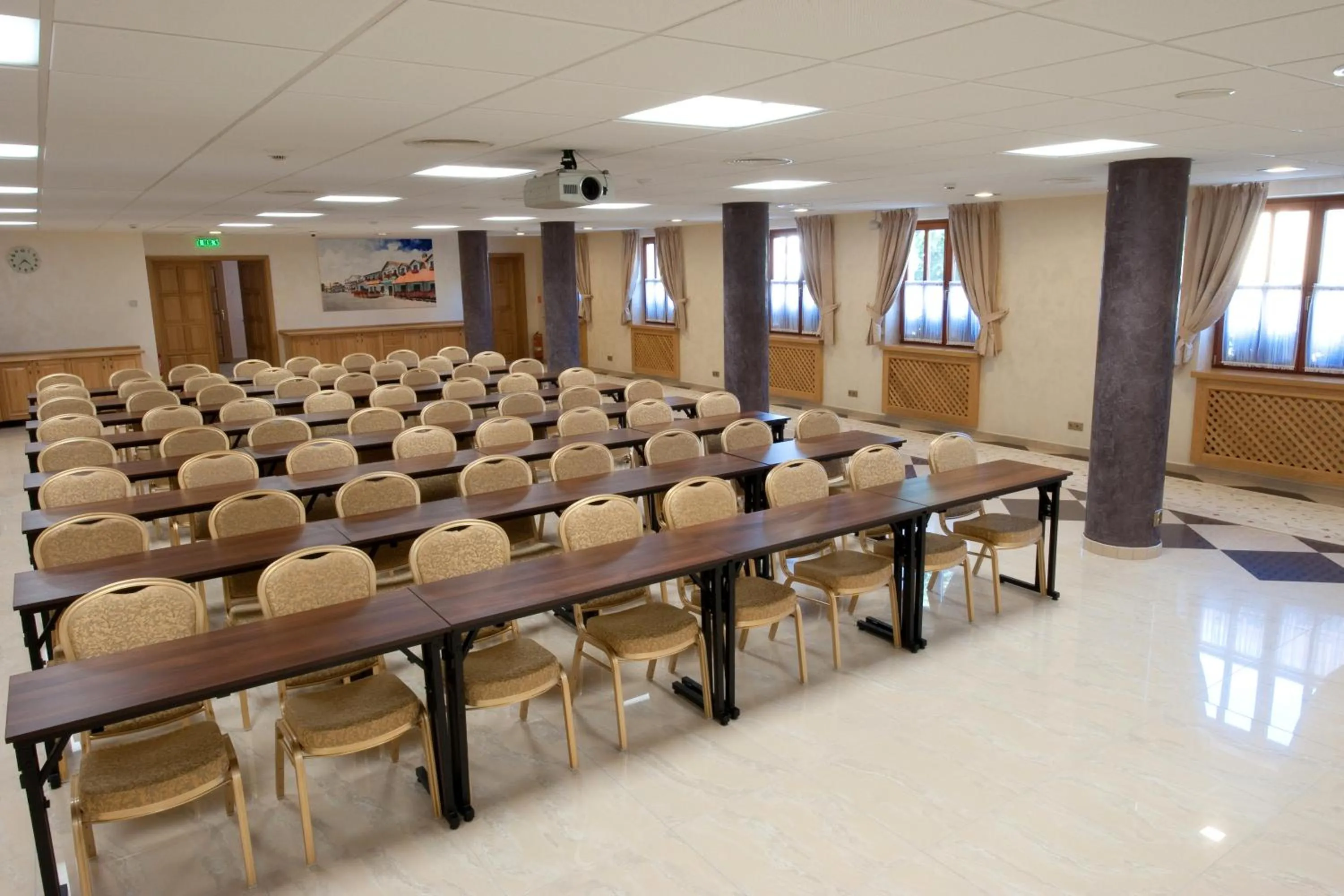Business facilities in Hotel Karpatsky Dvor Lozorno