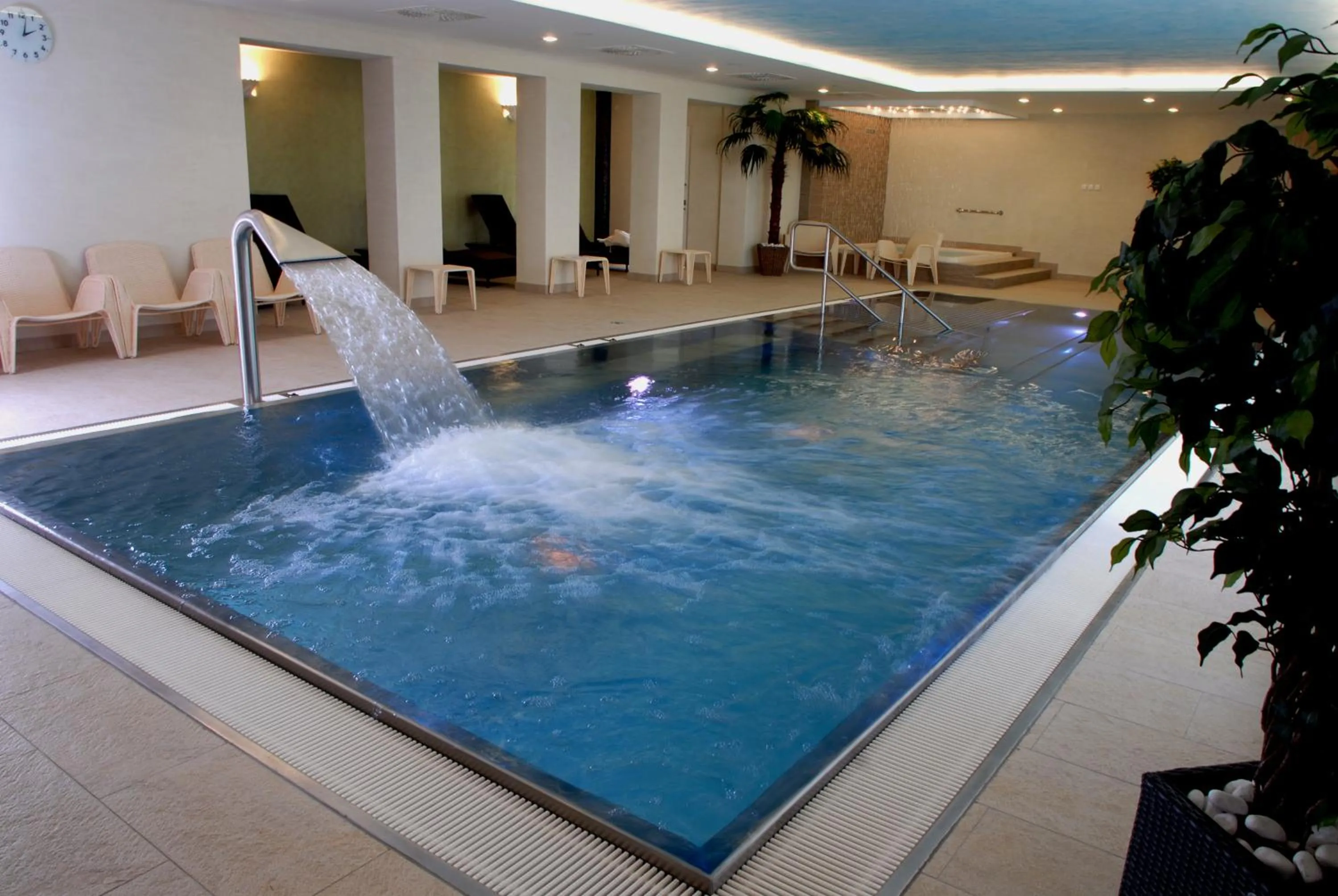 Swimming pool in Hotel Karpatsky Dvor Lozorno
