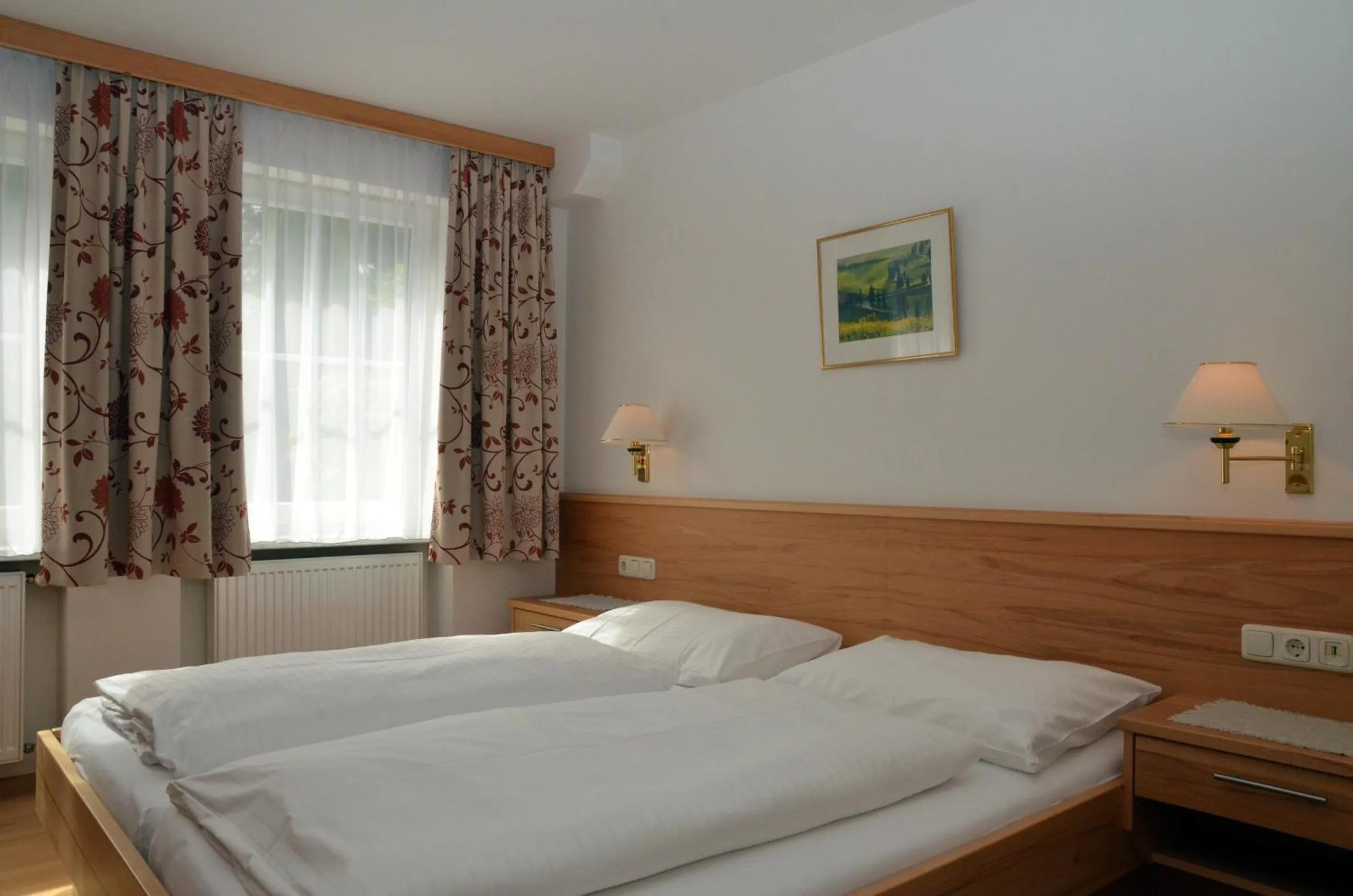 Bedroom, Bed in Hotel Rauscher - Das Naturteichparadies
