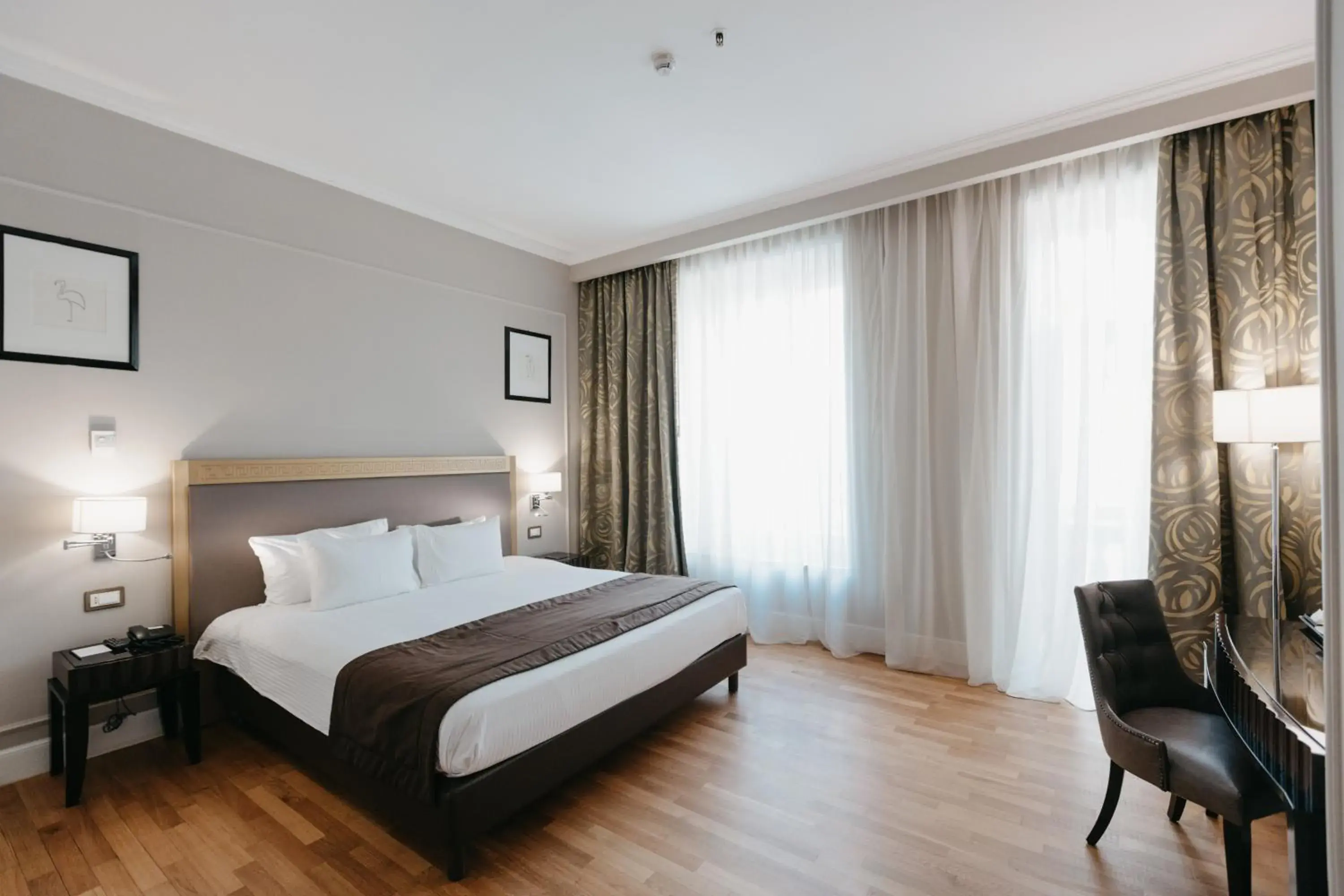Superior King with balcony in Grand Hotel Yerevan - Small Luxury Hotels of the World Superior King with balcony in Grand Hotel Yerevan - Small Luxury Hotels of the World