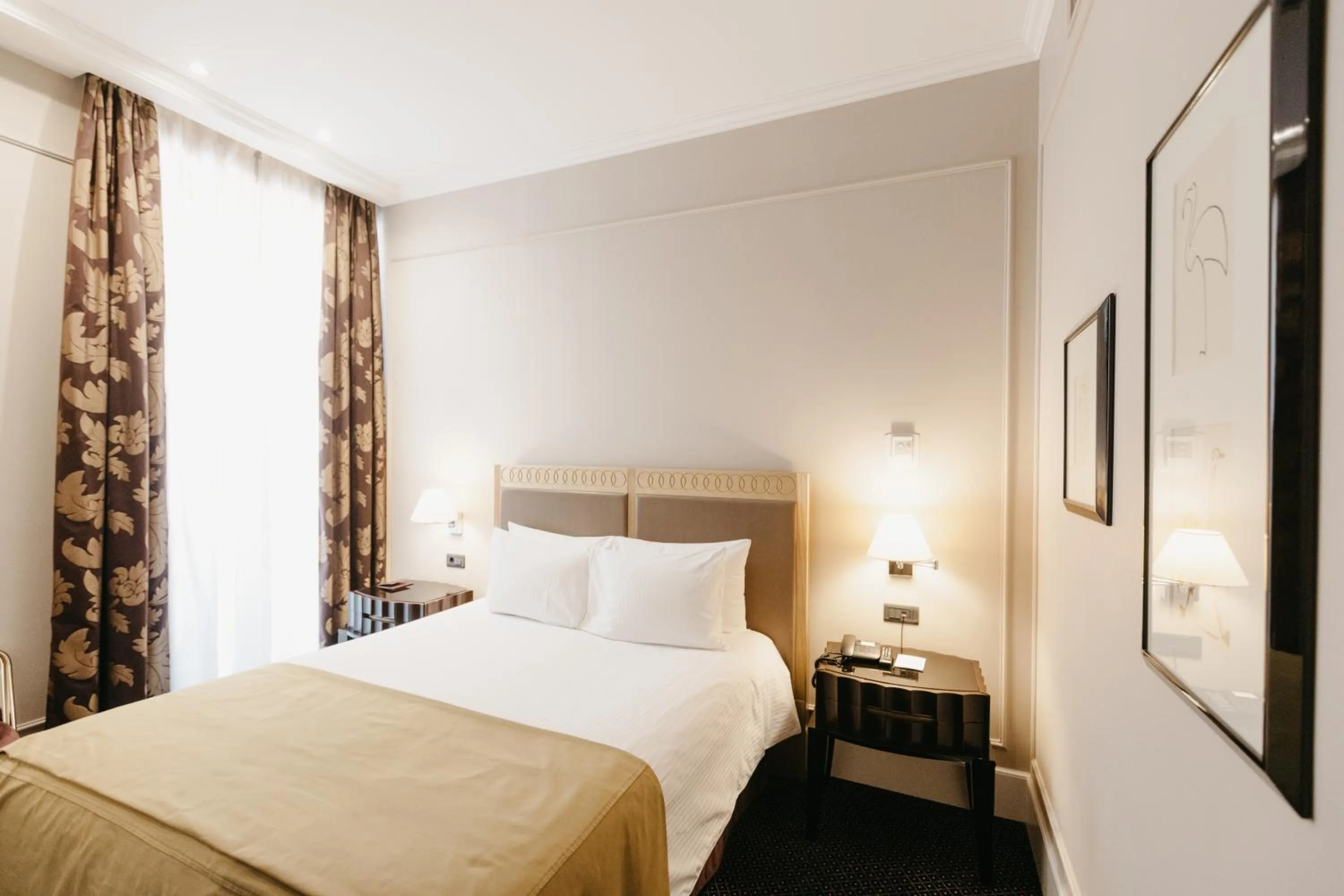 Bedroom, Bed in Grand Hotel Yerevan - Small Luxury Hotels of the World