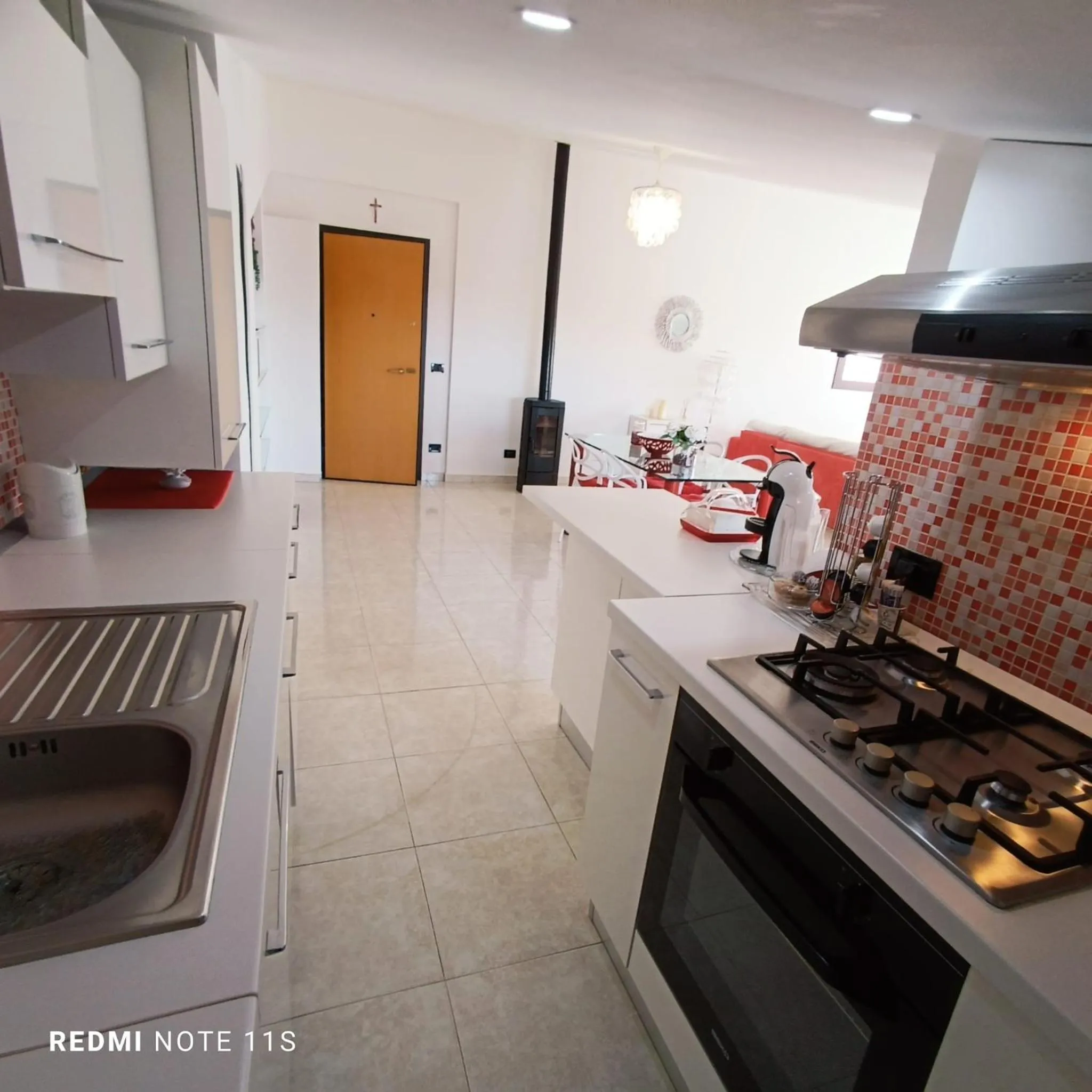 kitchen in Via del Mare