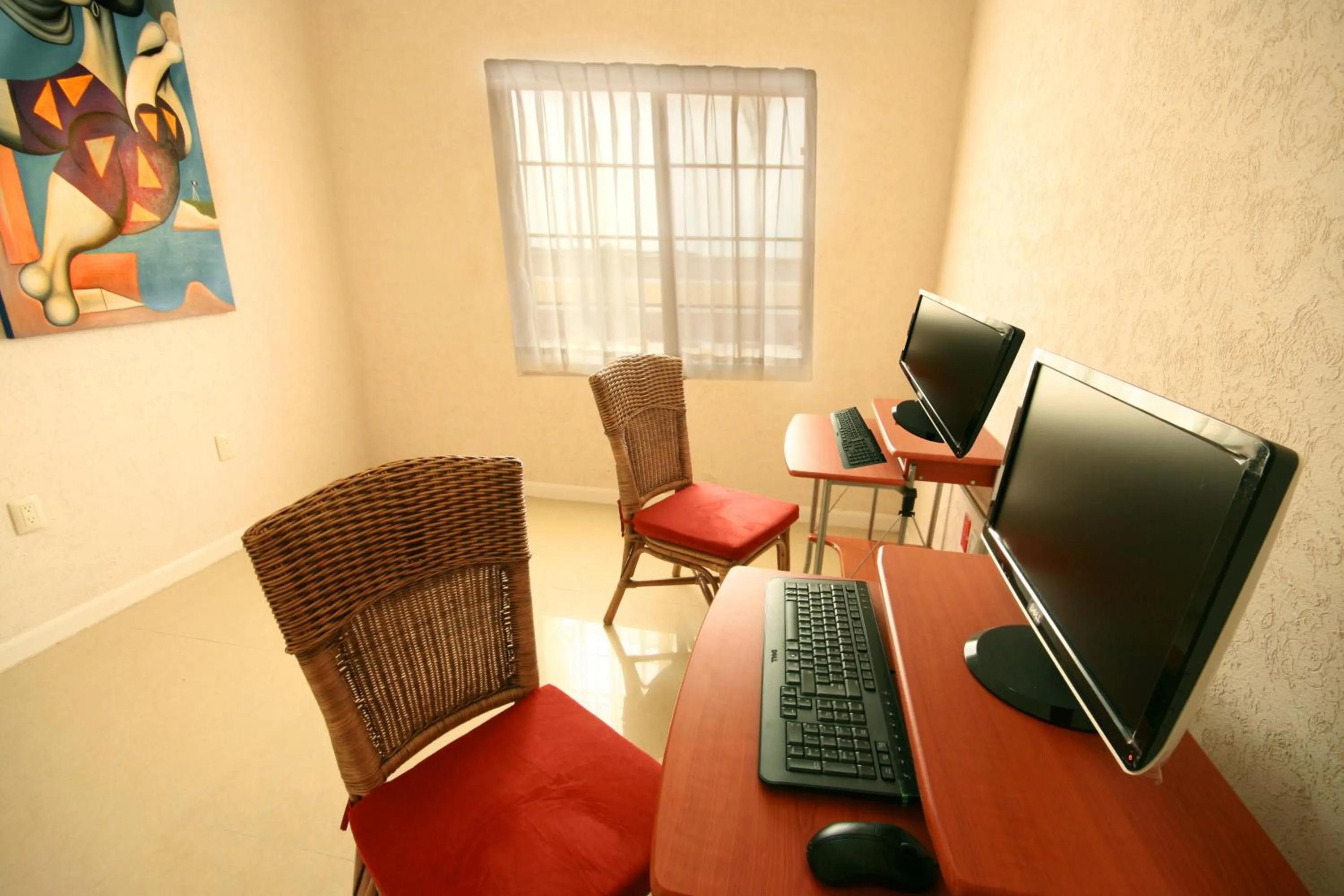 Business facilities in Zar Los Mochis