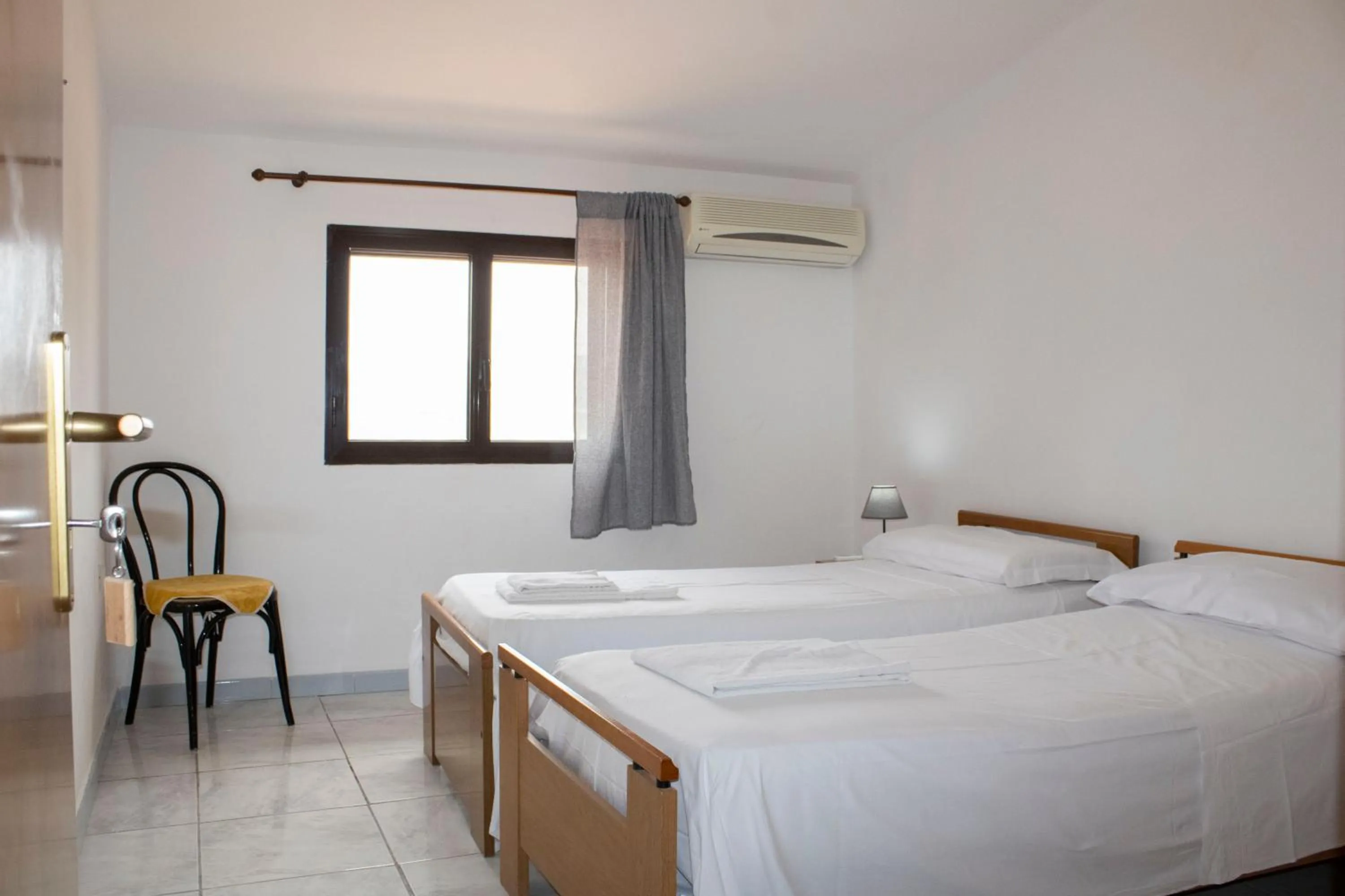 Bedroom, Bed in Agriturismo Bellajo - Ville Rustiche con Piscina