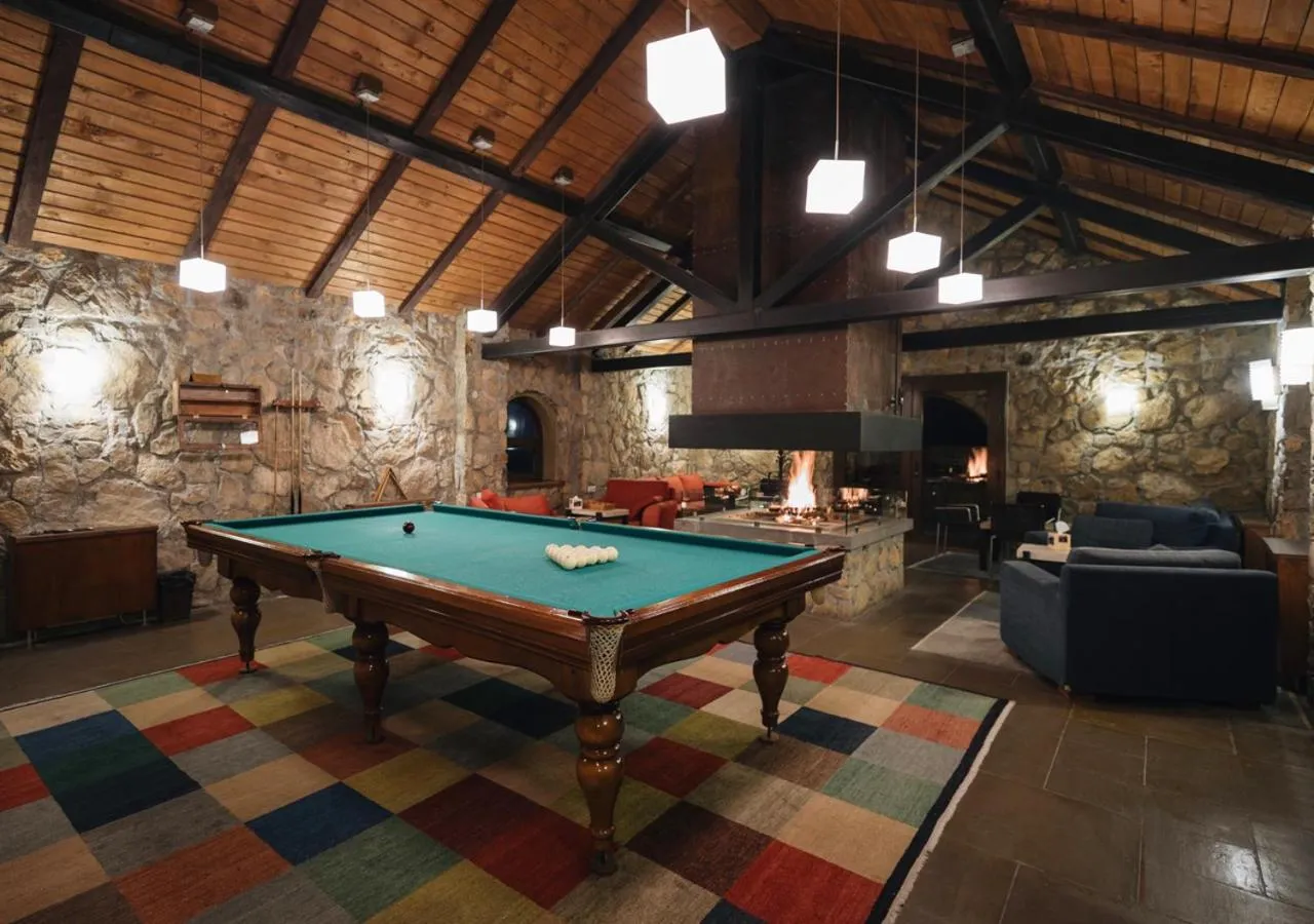 Billiard in Tufenkian Avan Marak Tsapatagh Hotel