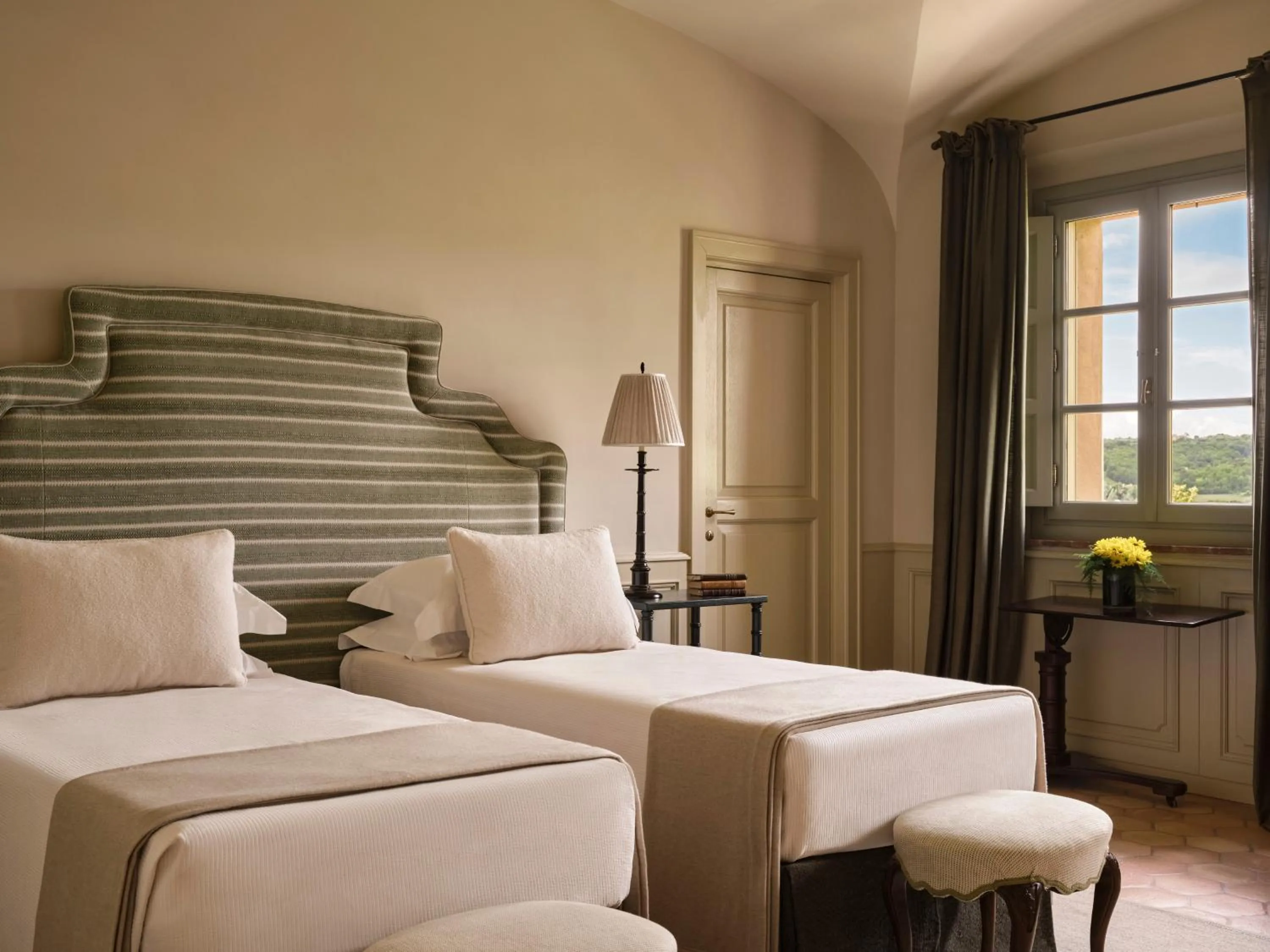 Bed in Rosewood Castiglion del Bosco