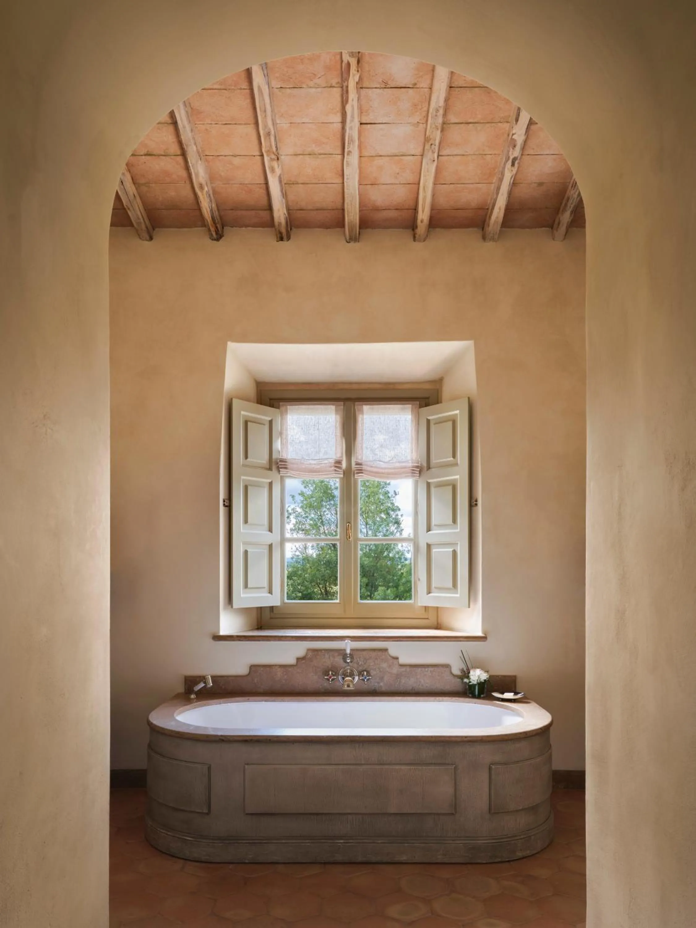 Bathroom in Rosewood Castiglion del Bosco