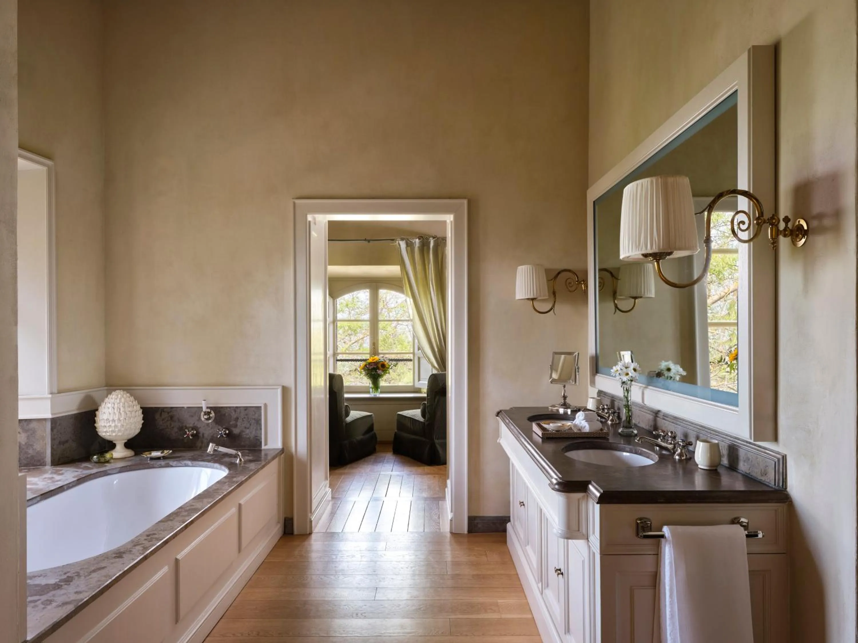 Bathroom in Rosewood Castiglion del Bosco