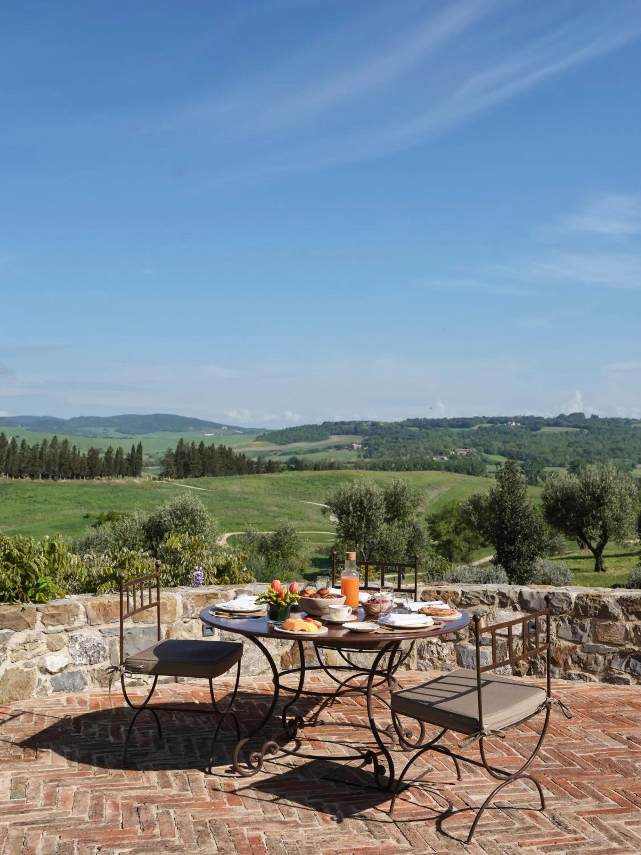 Garden in Rosewood Castiglion del Bosco