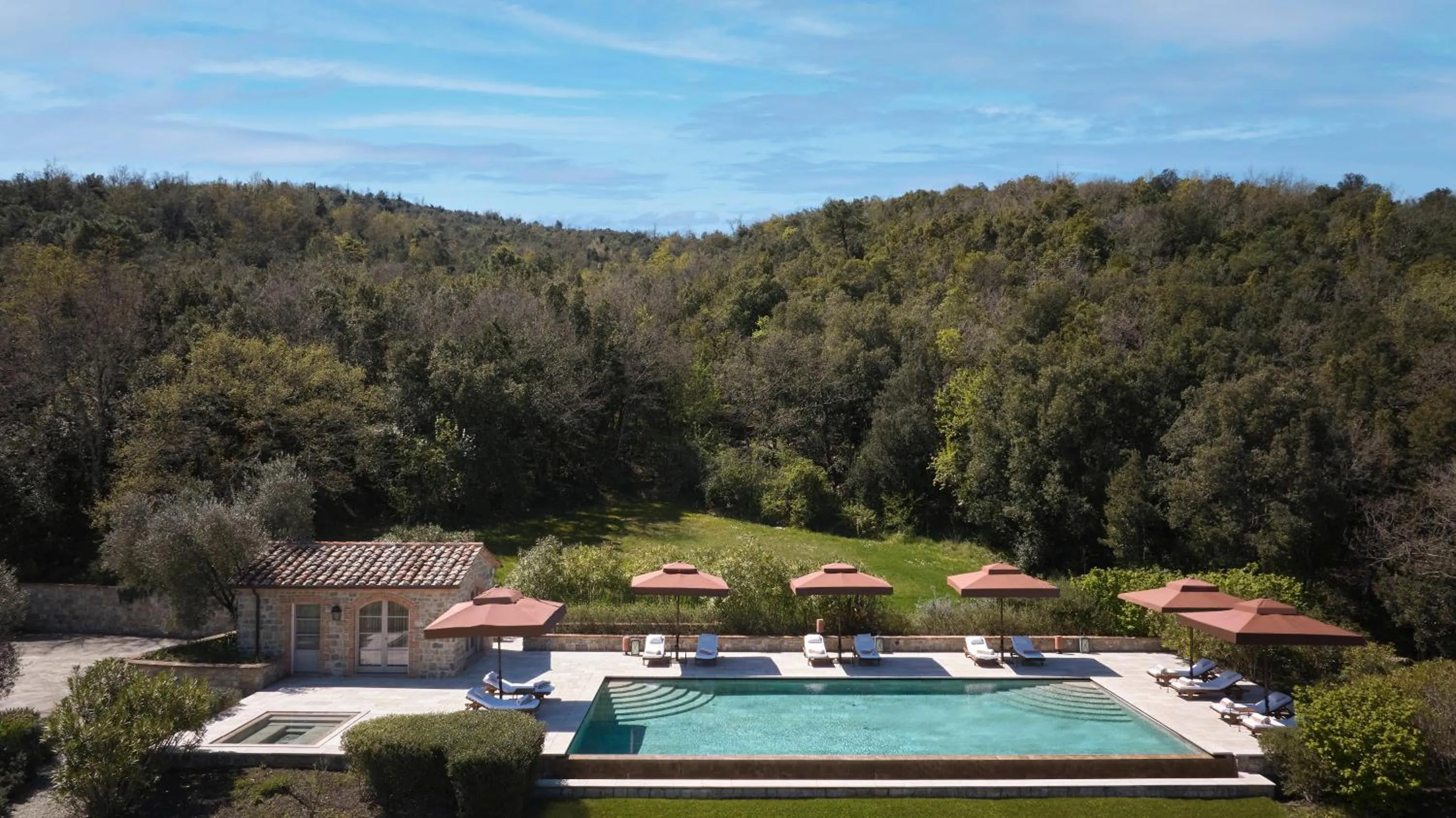 Swimming pool in Rosewood Castiglion del Bosco