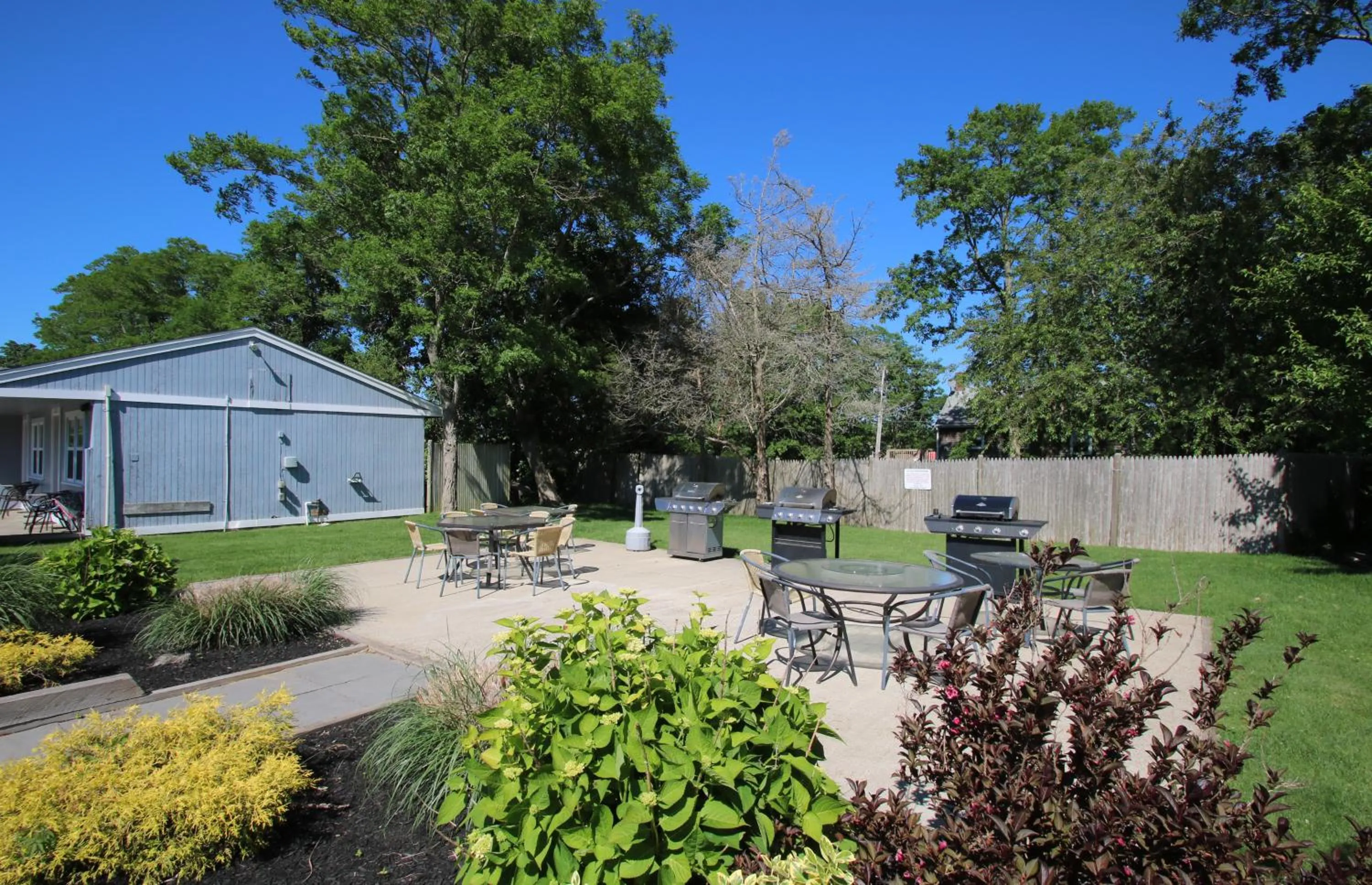 Patio in Windrift Motel