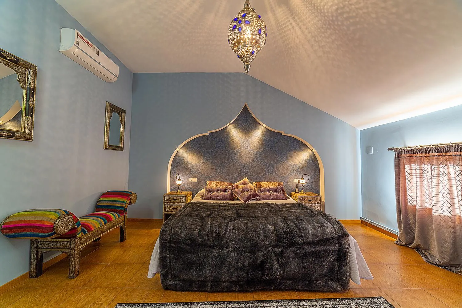 Photo of the whole room, Bed in Hospedería Casa Martell