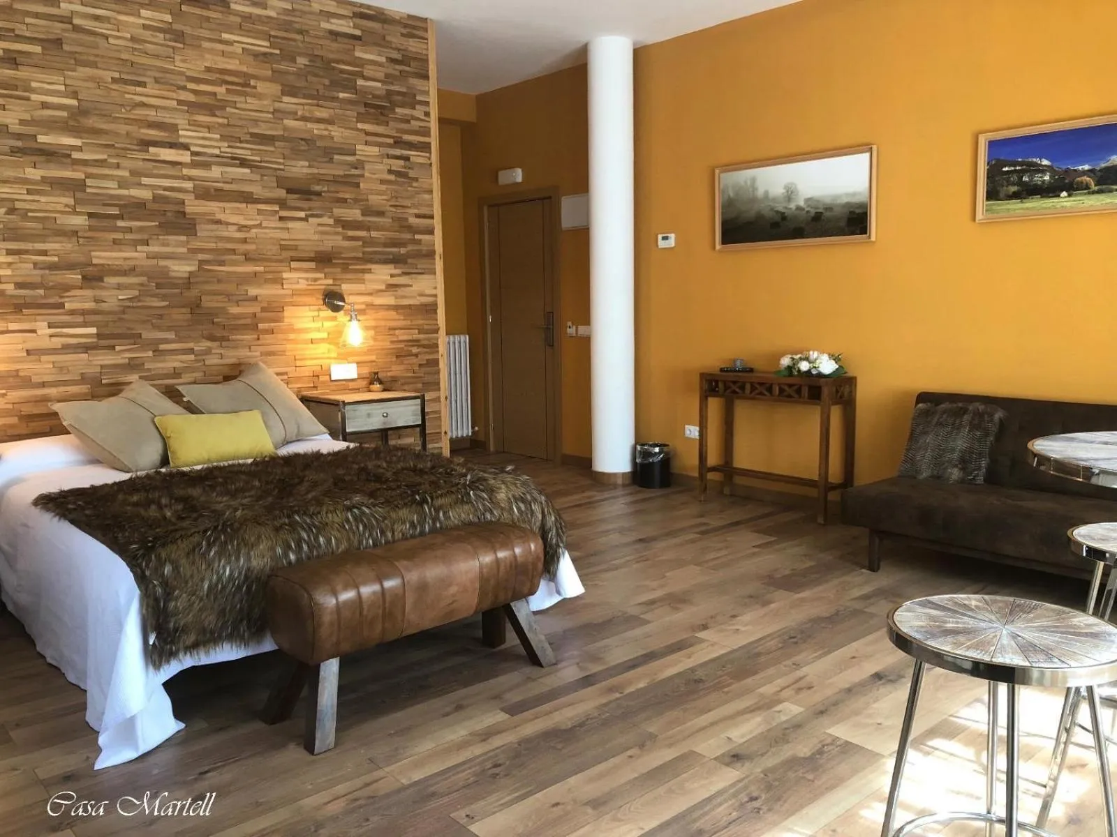 Photo of the whole room, Bed in Hospedería Casa Martell