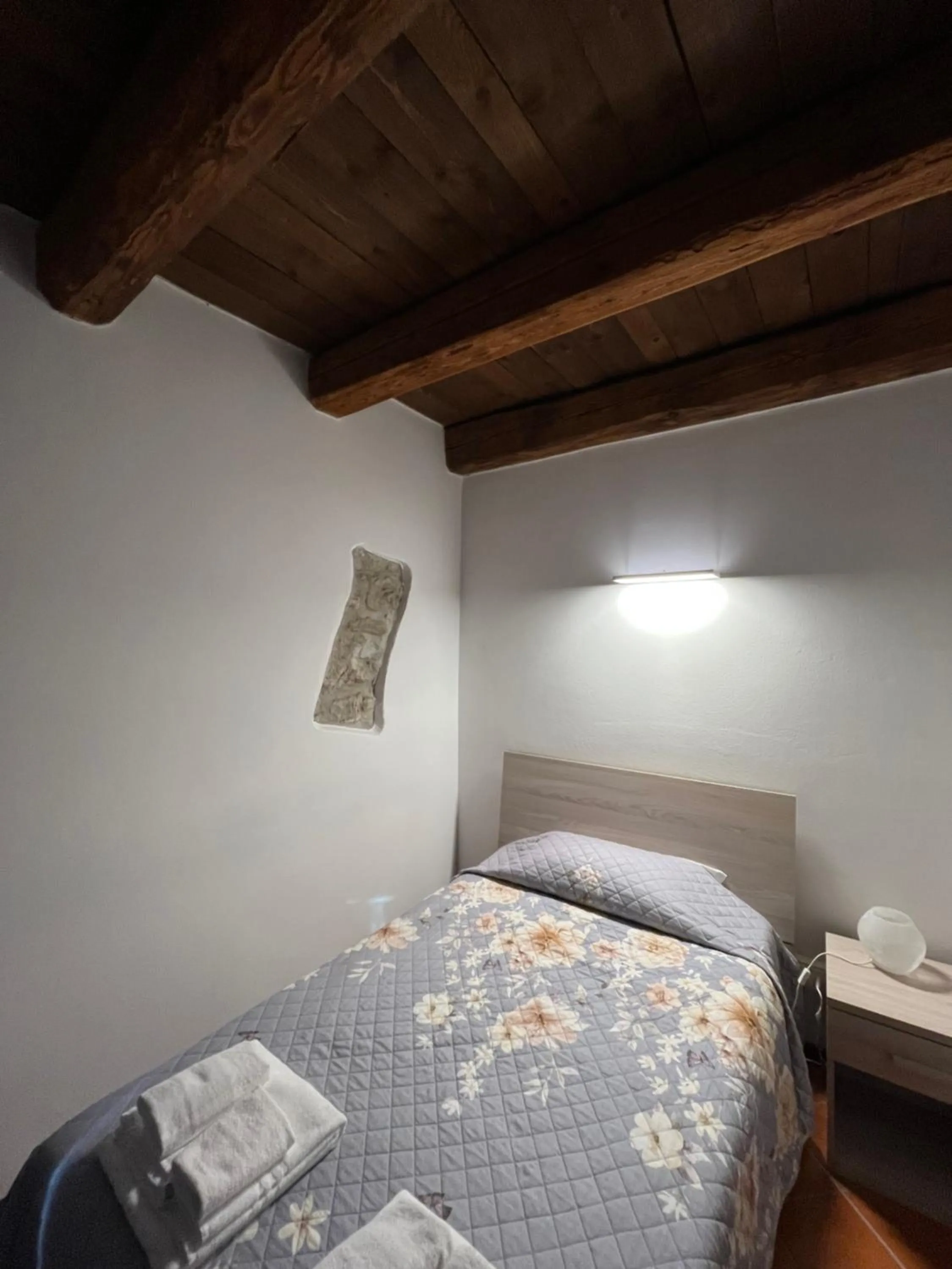 Photo of the whole room, Bed in Villaggio Della Salute Più