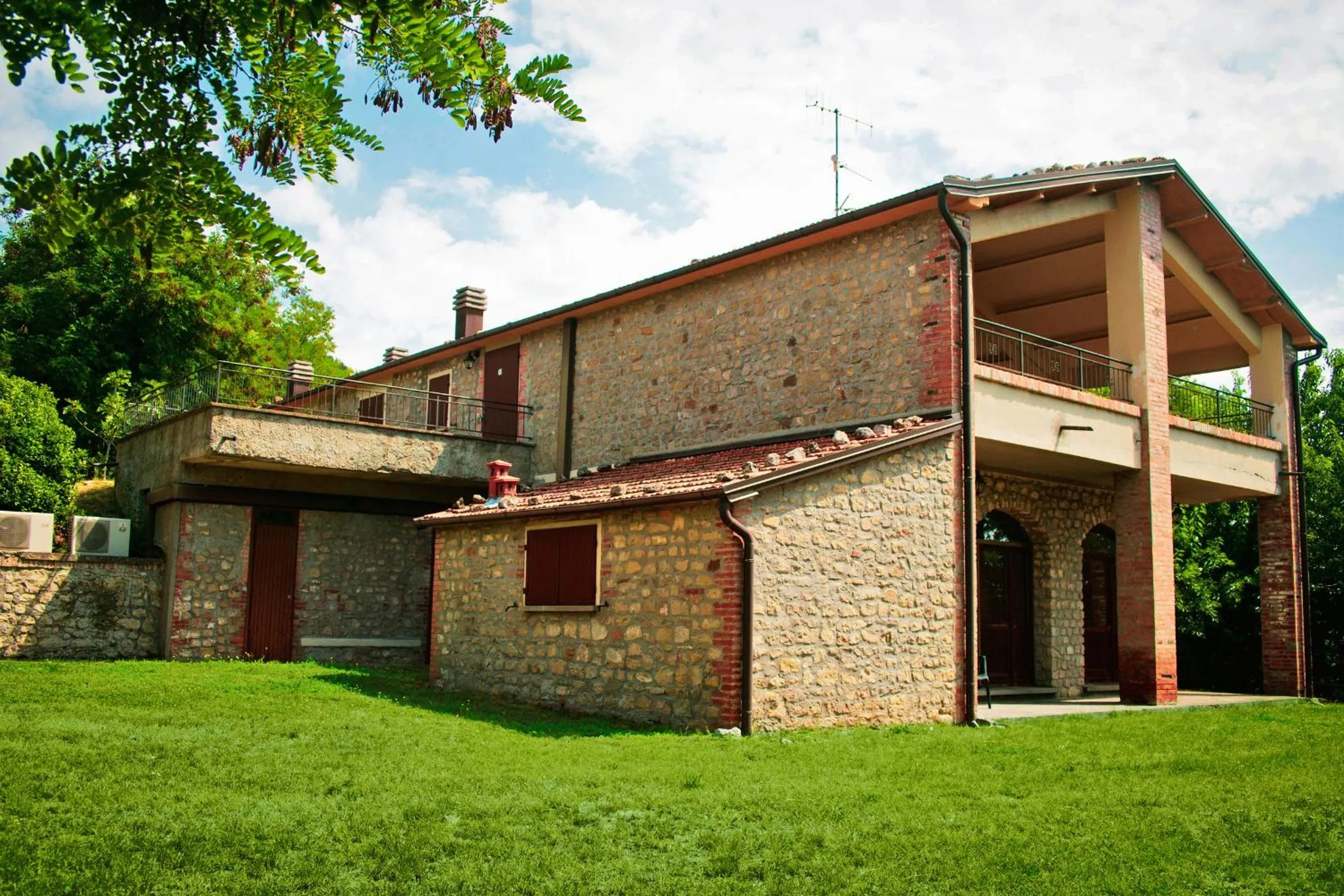 Property building in Villaggio Della Salute Più