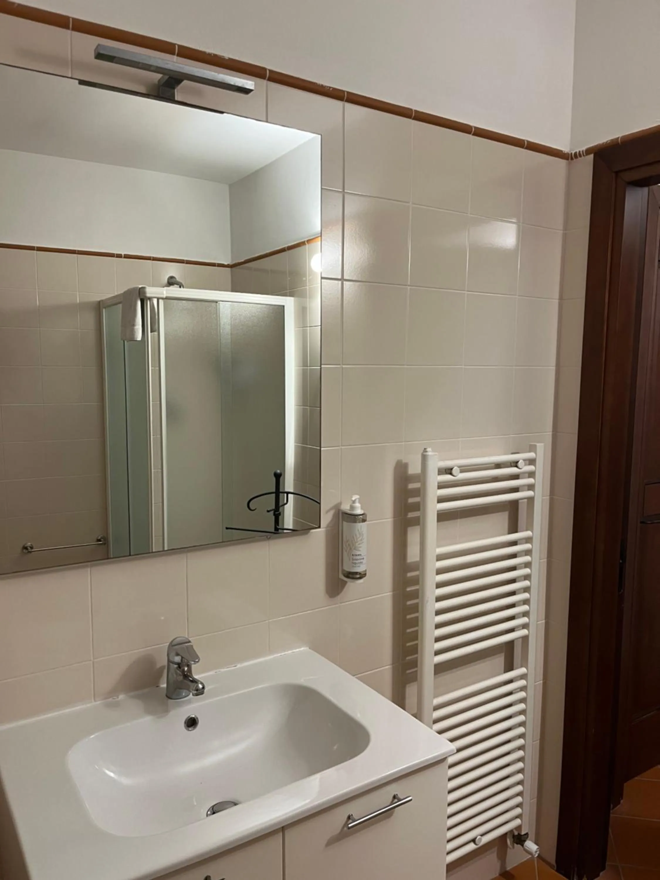 Shower in Villaggio Della Salute Più