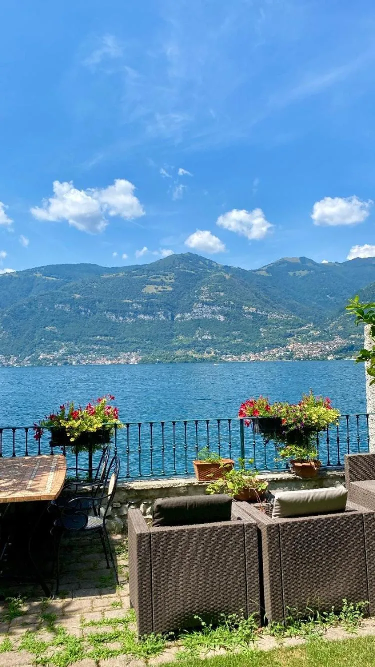 Nearby landmark in B&B Nest on the Lake