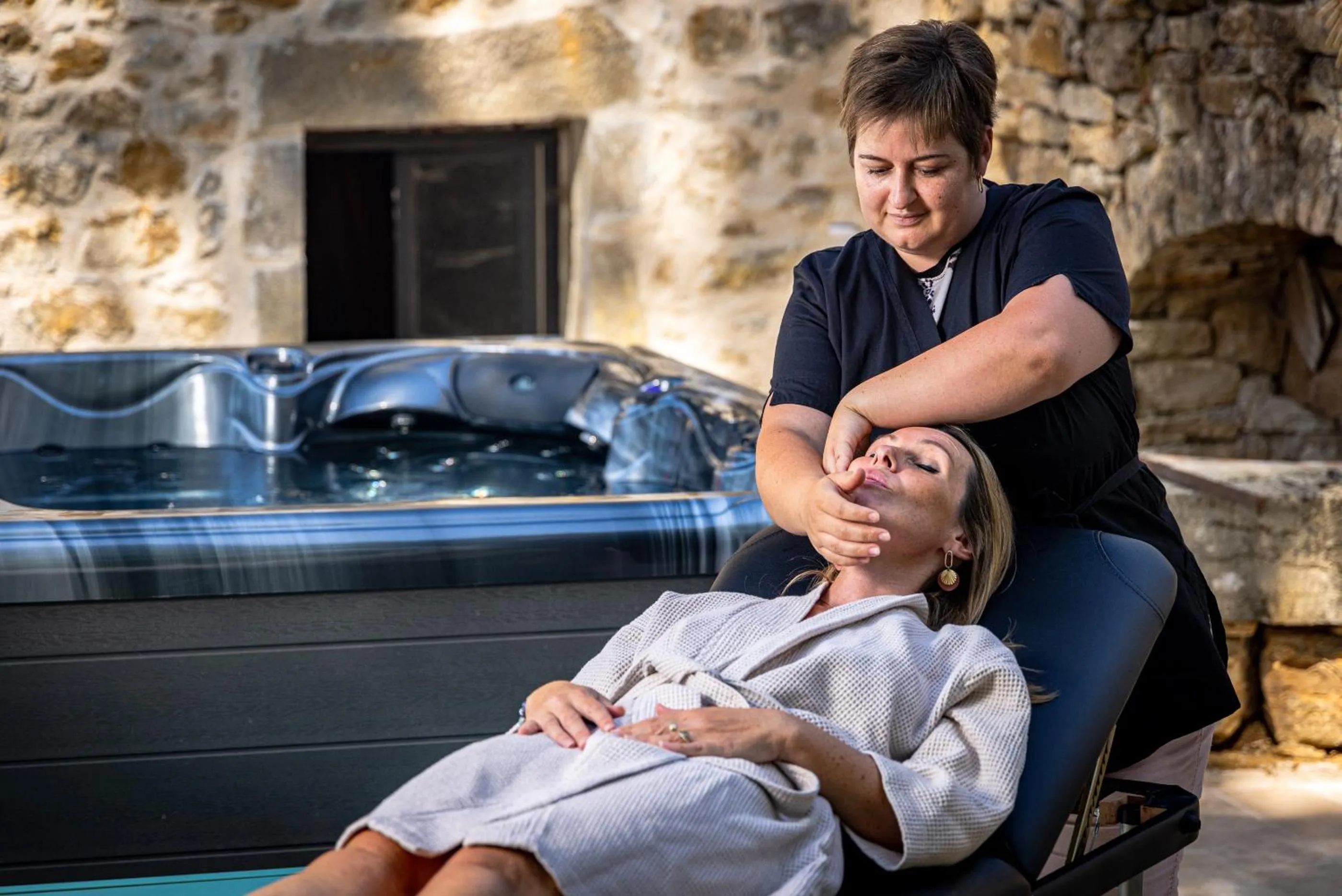 Natural landscape in Le 49 Côté Parc & SPA