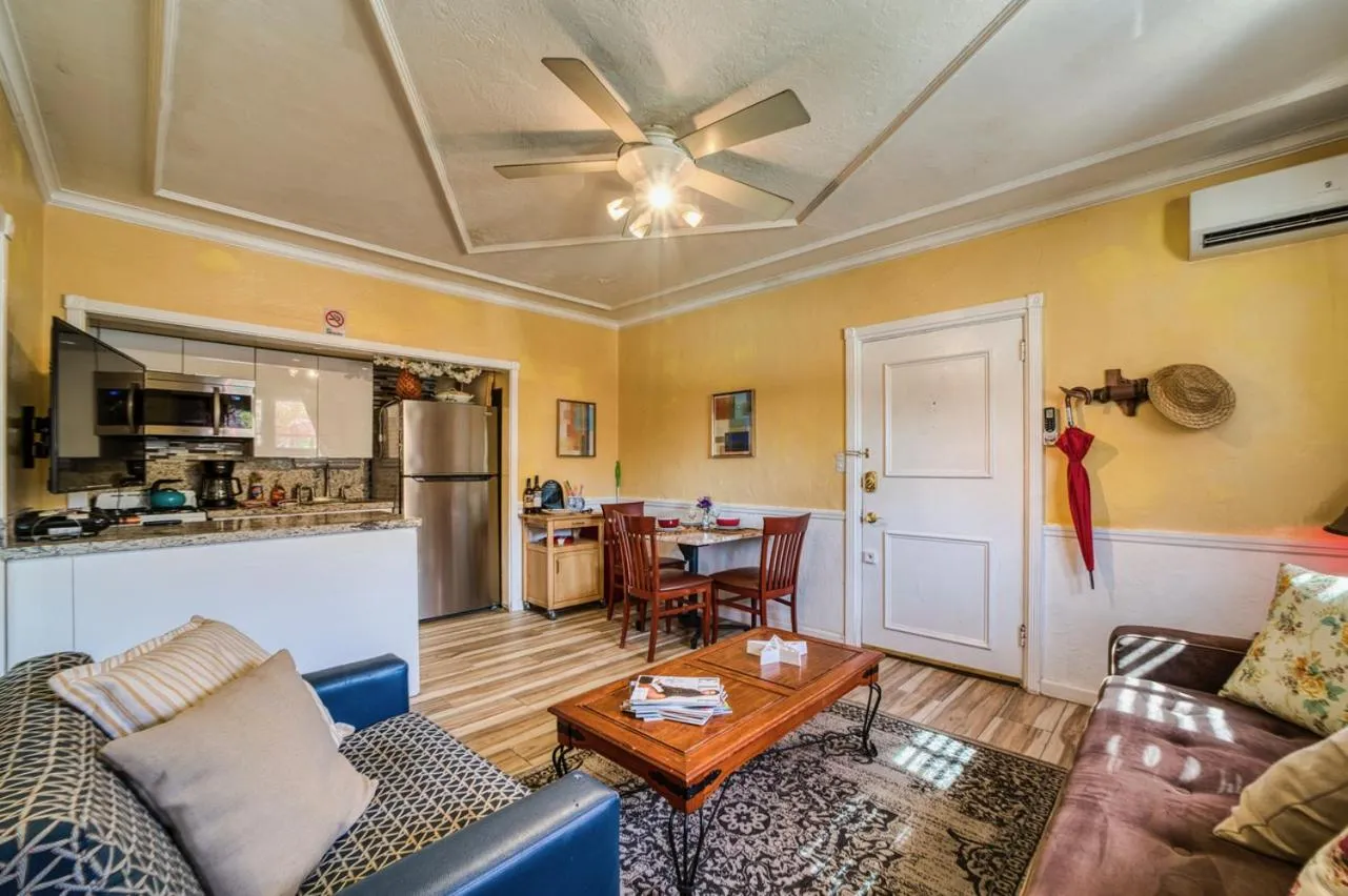 Sinclair Boutique Hotel