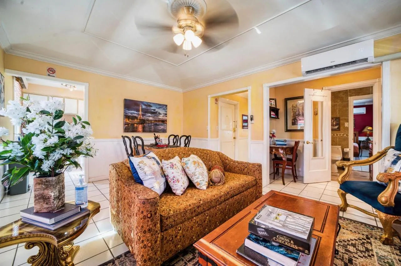 Sinclair Boutique Hotel