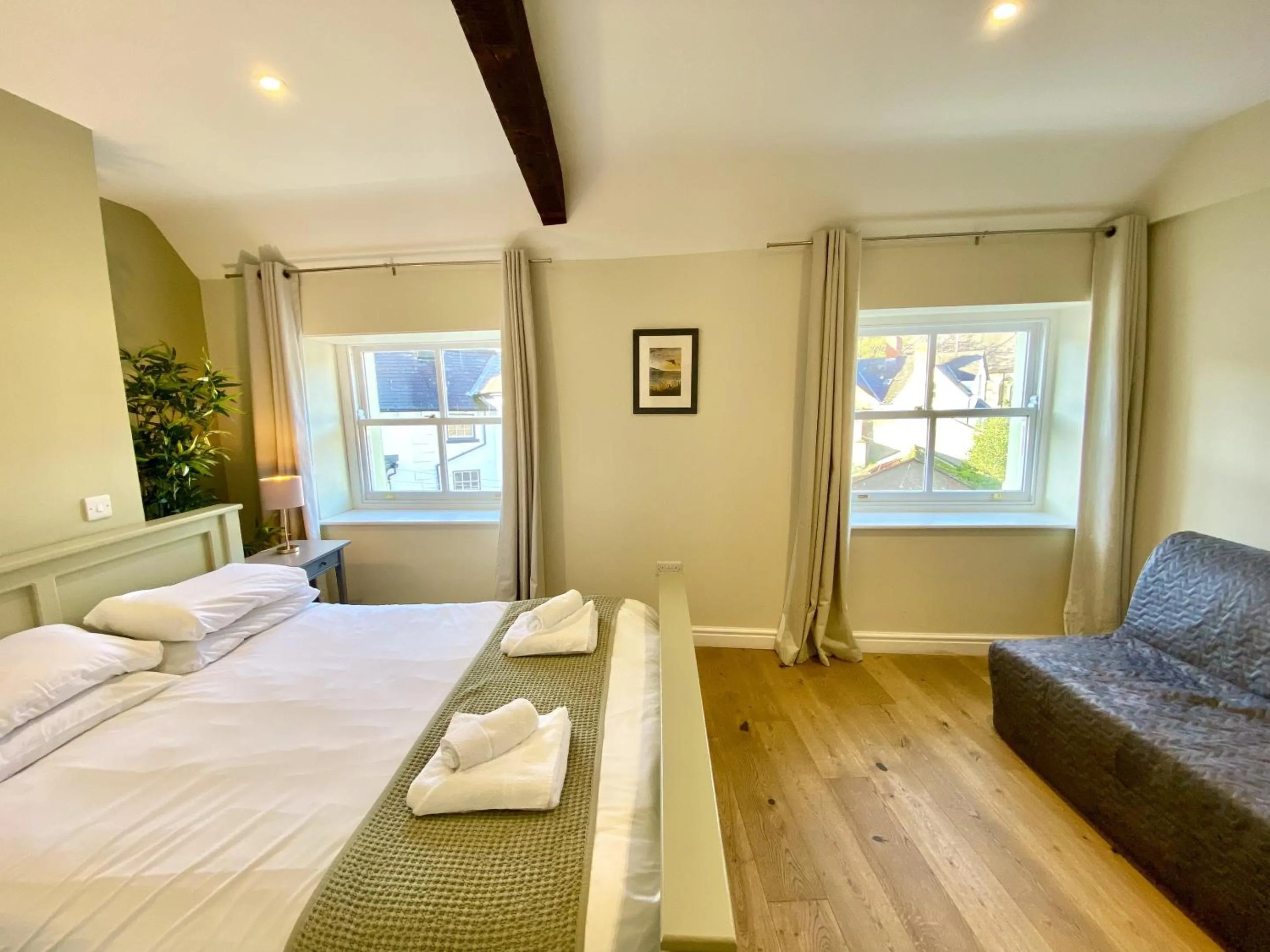 Bedroom, Bed in RIVERBANC