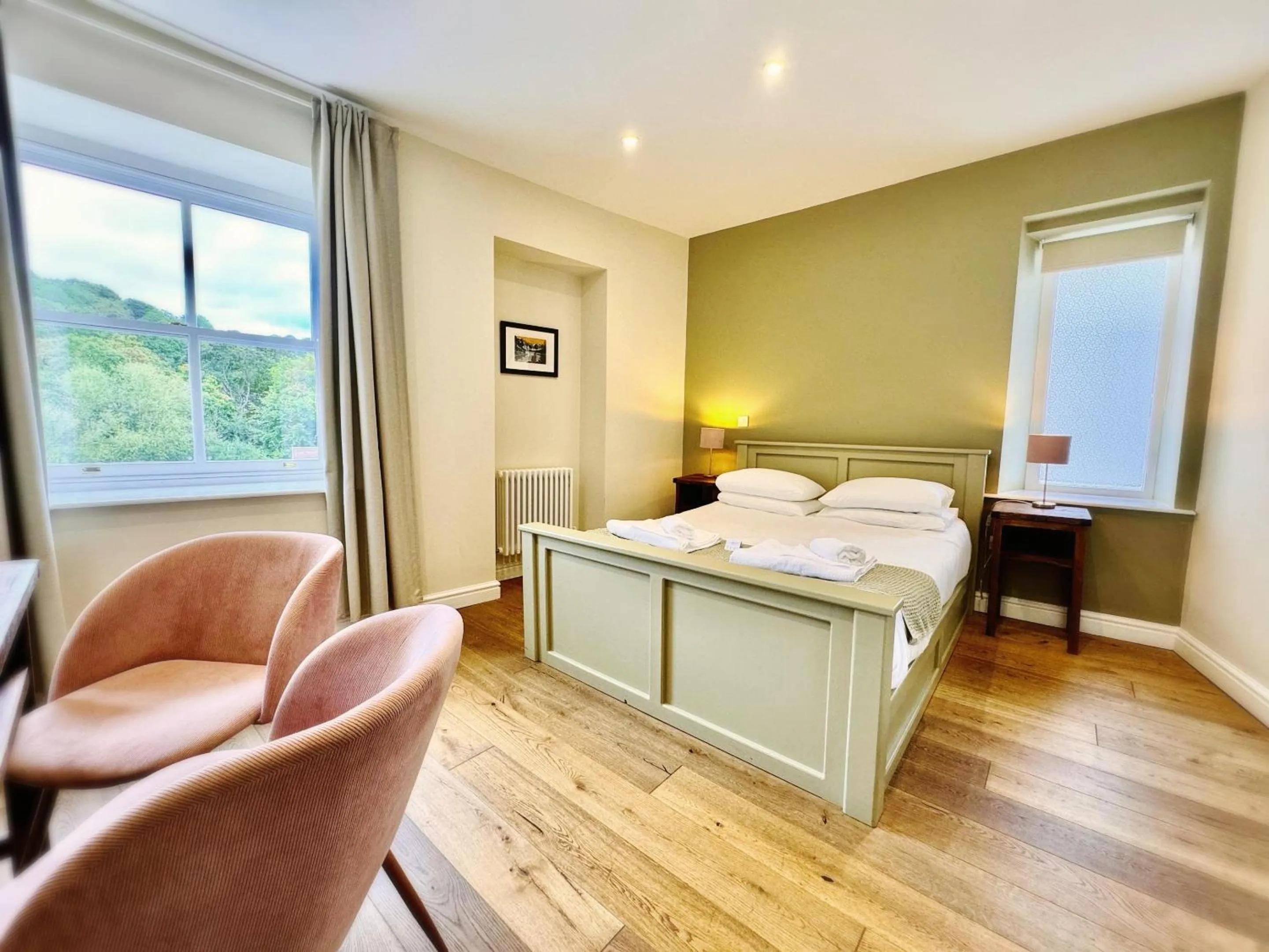 Bedroom, Bed in RIVERBANC