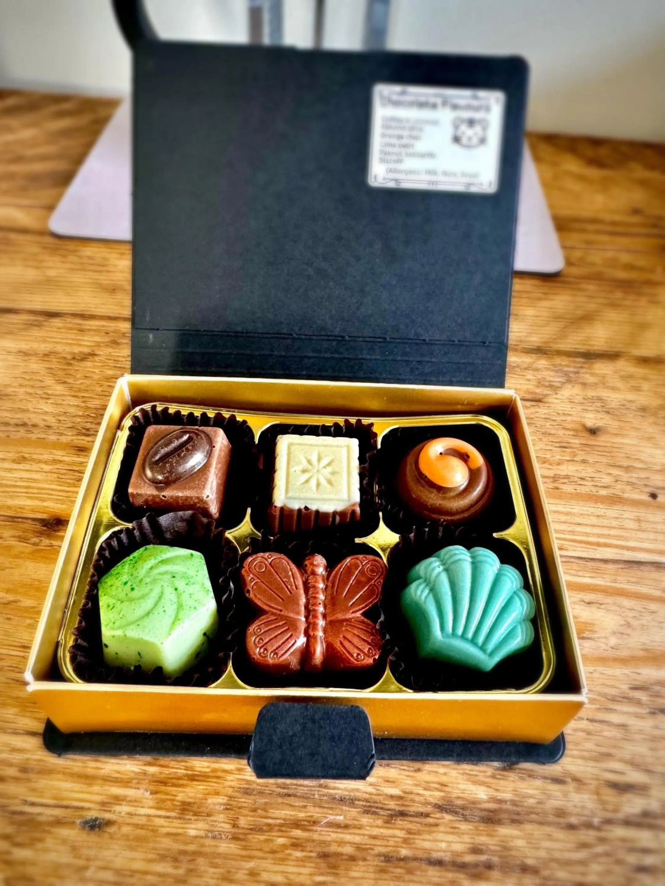 Food and drinks in RIVERBANC