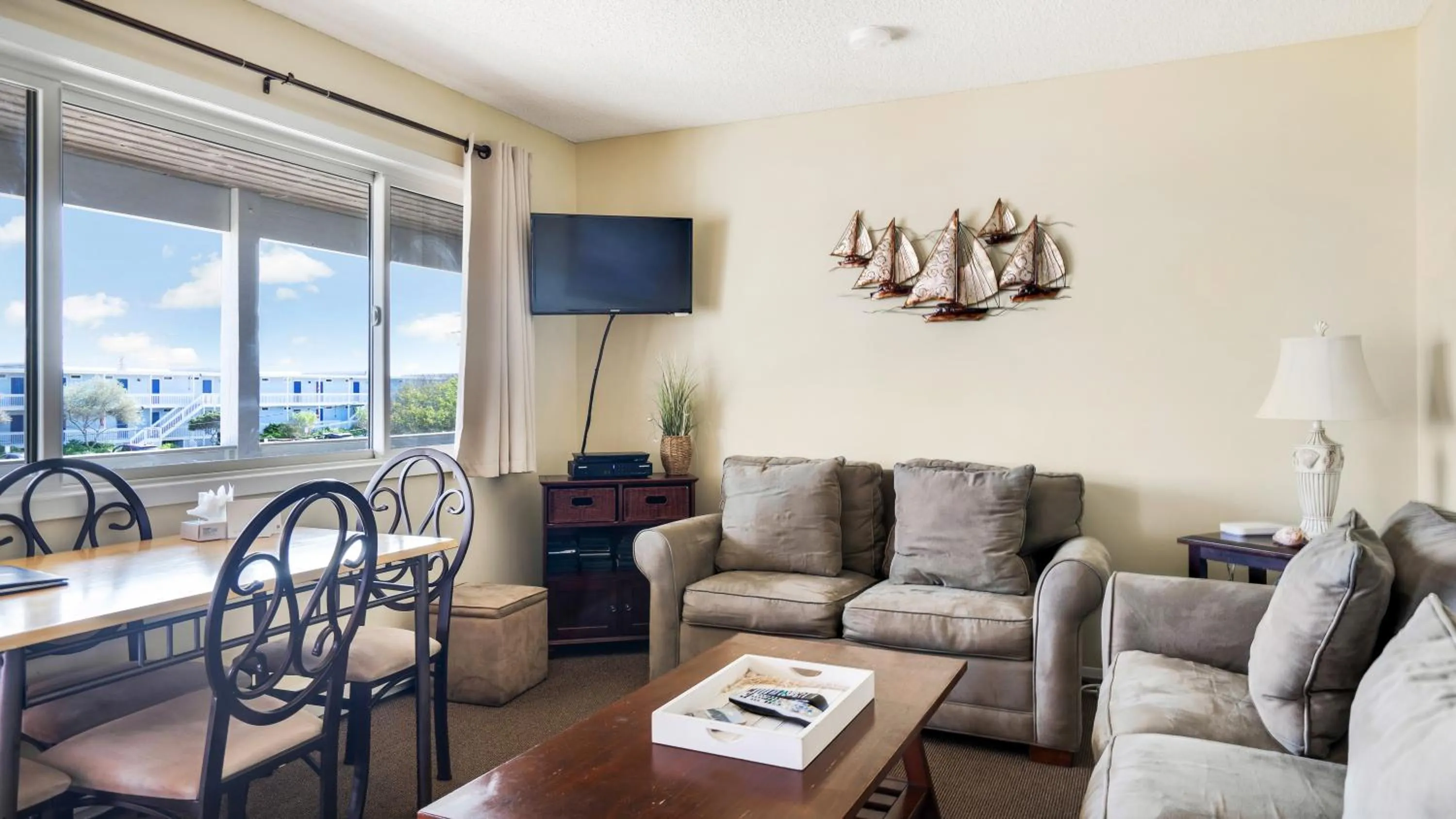 Montauk Oceanside Suites