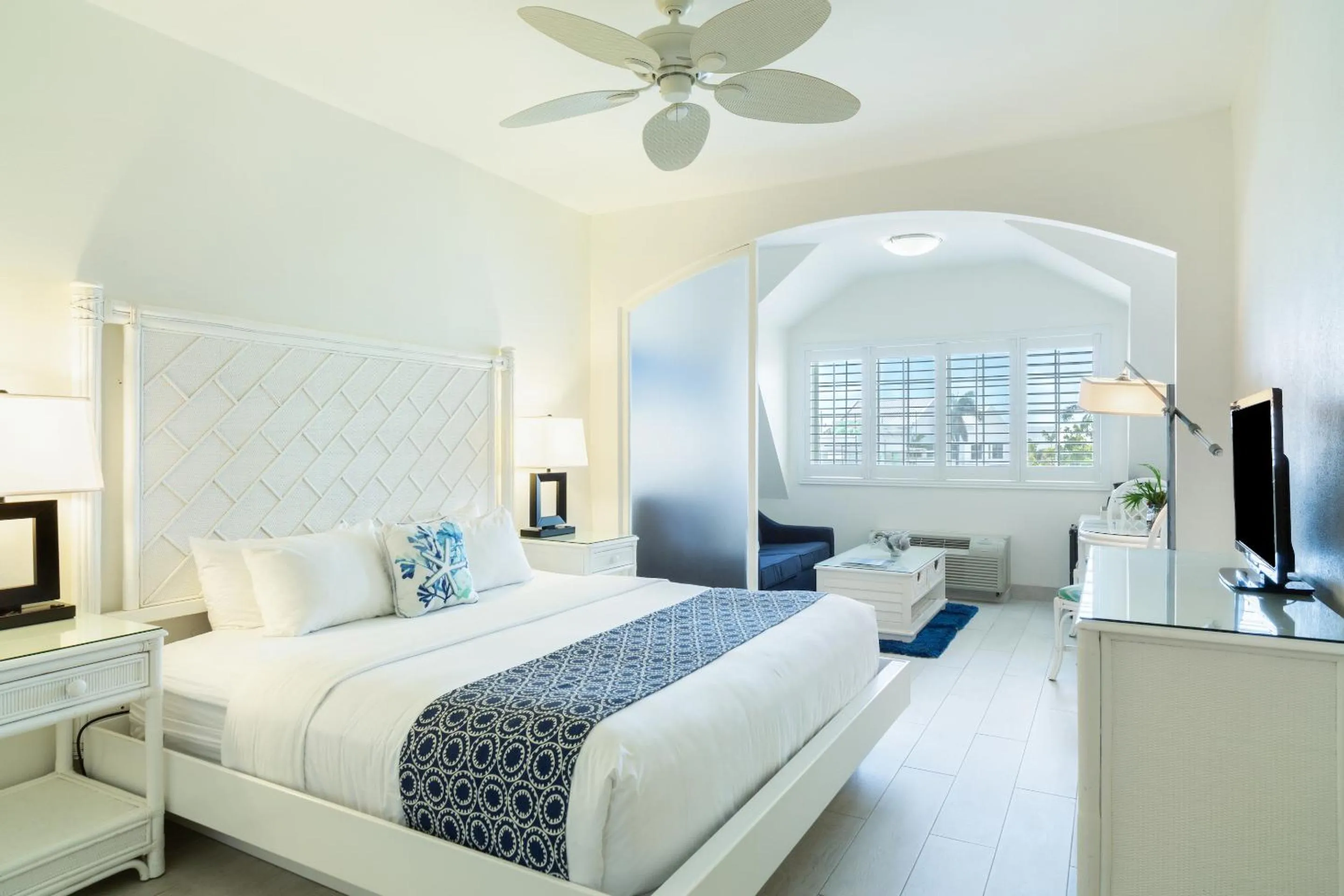 Bed in Ports of Call Resort