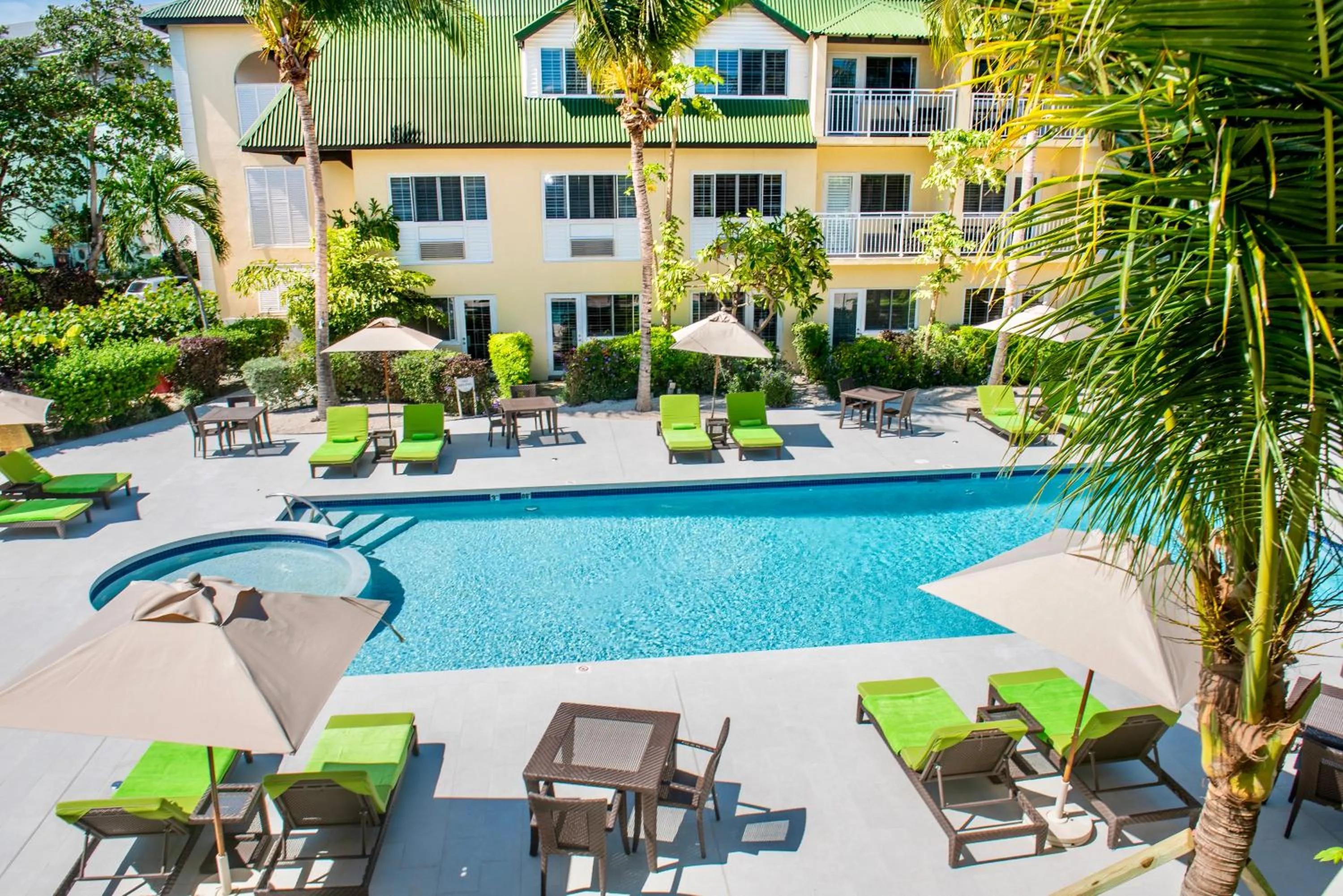 Swimming pool in Ports of Call Resort