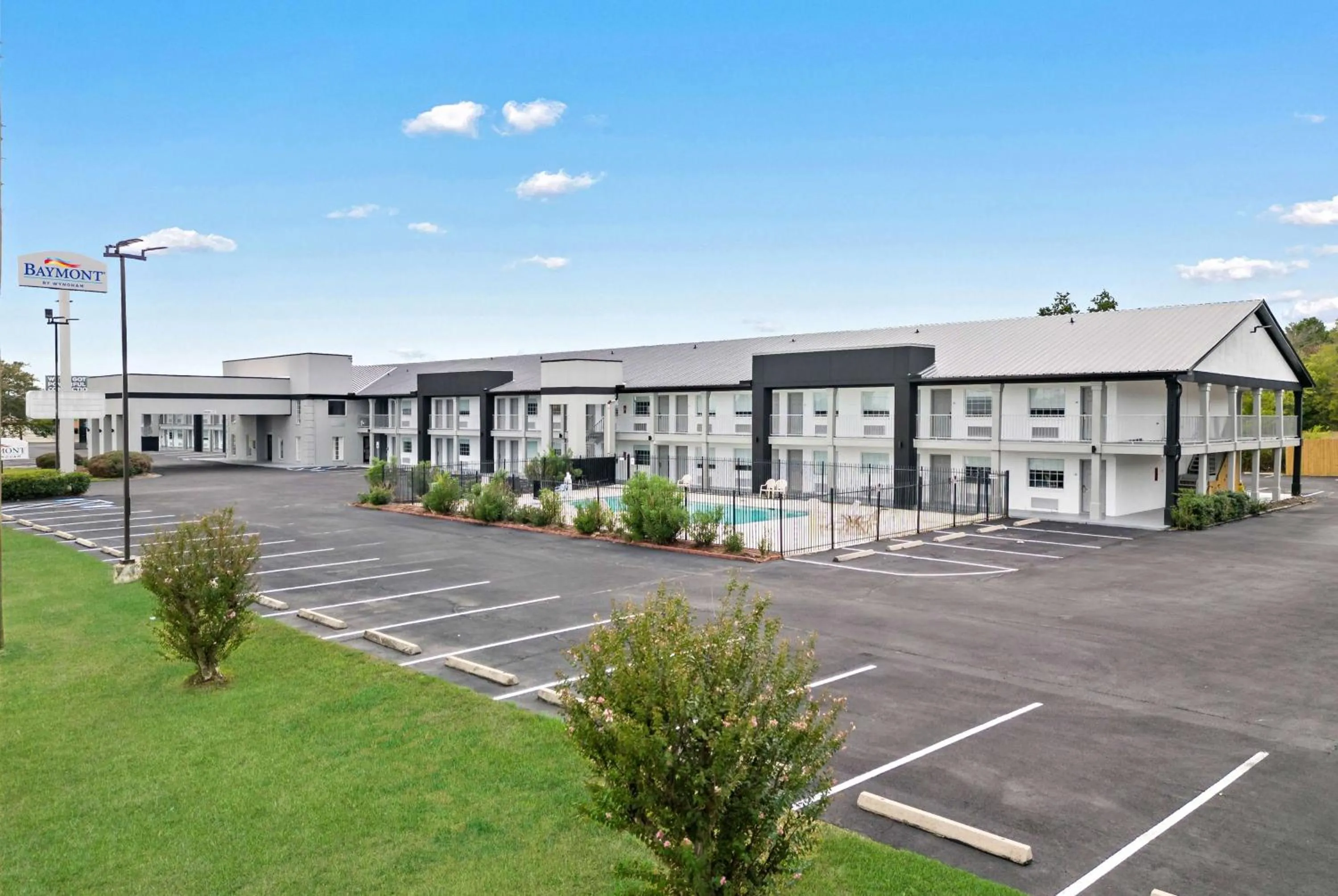 Property building in Baymont by Wyndham Beaumont