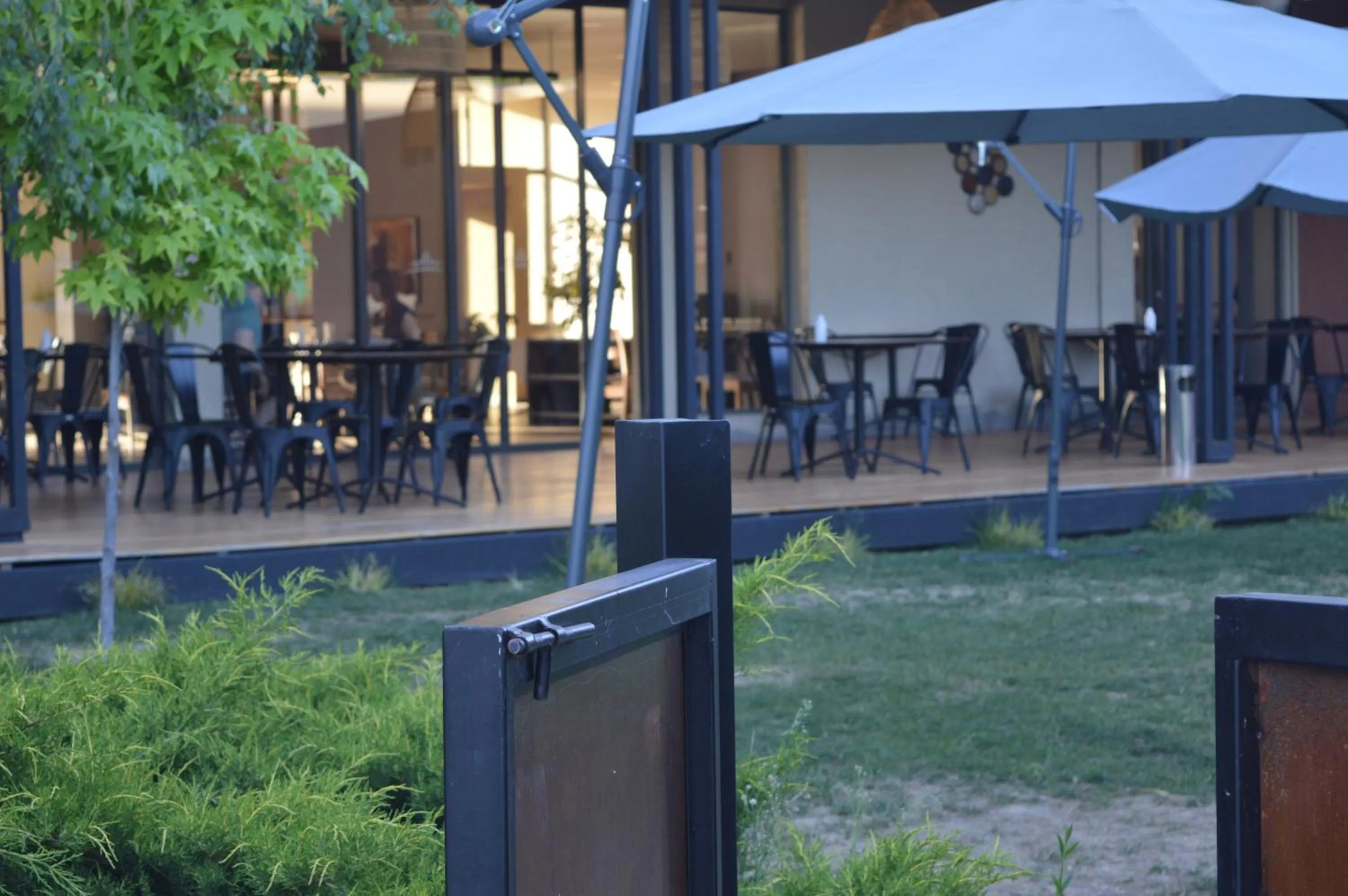 Restaurant/places to eat in Fuente Mayor Hotel & Casino