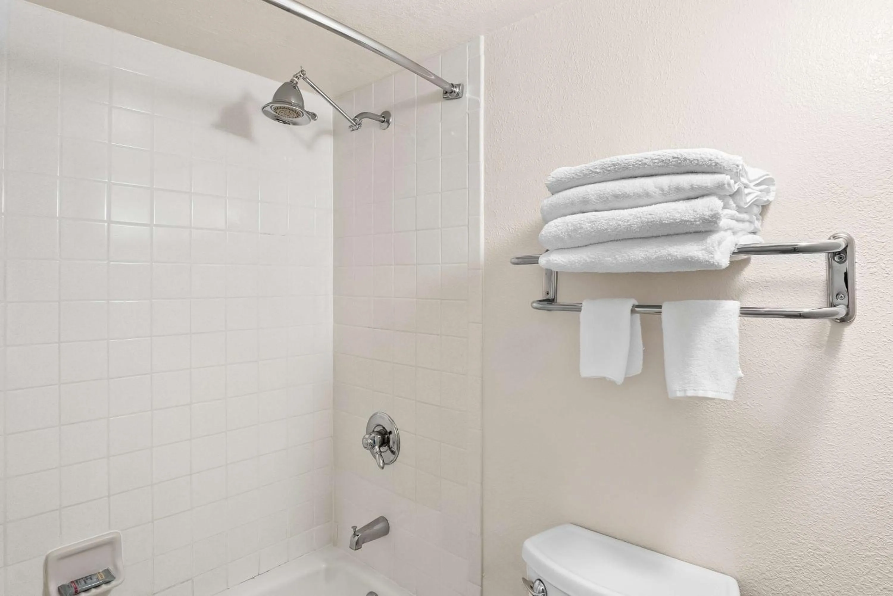 Bathroom in Best Western Outlaw Inn