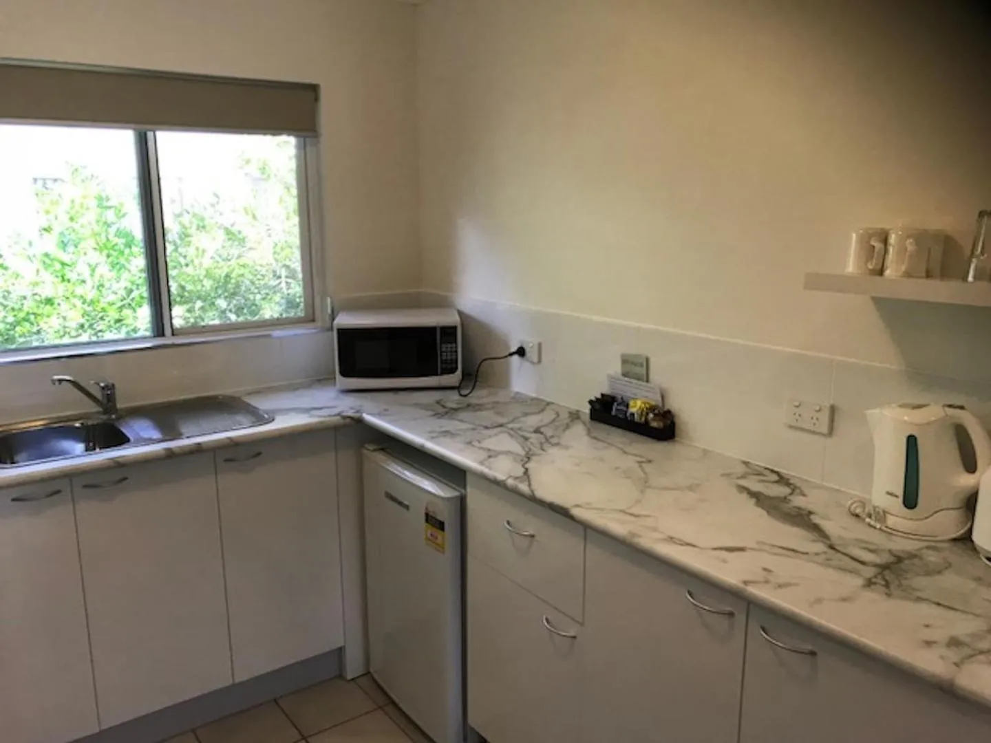 Coffee/tea facilities in Lazy Lizard Motor Inn