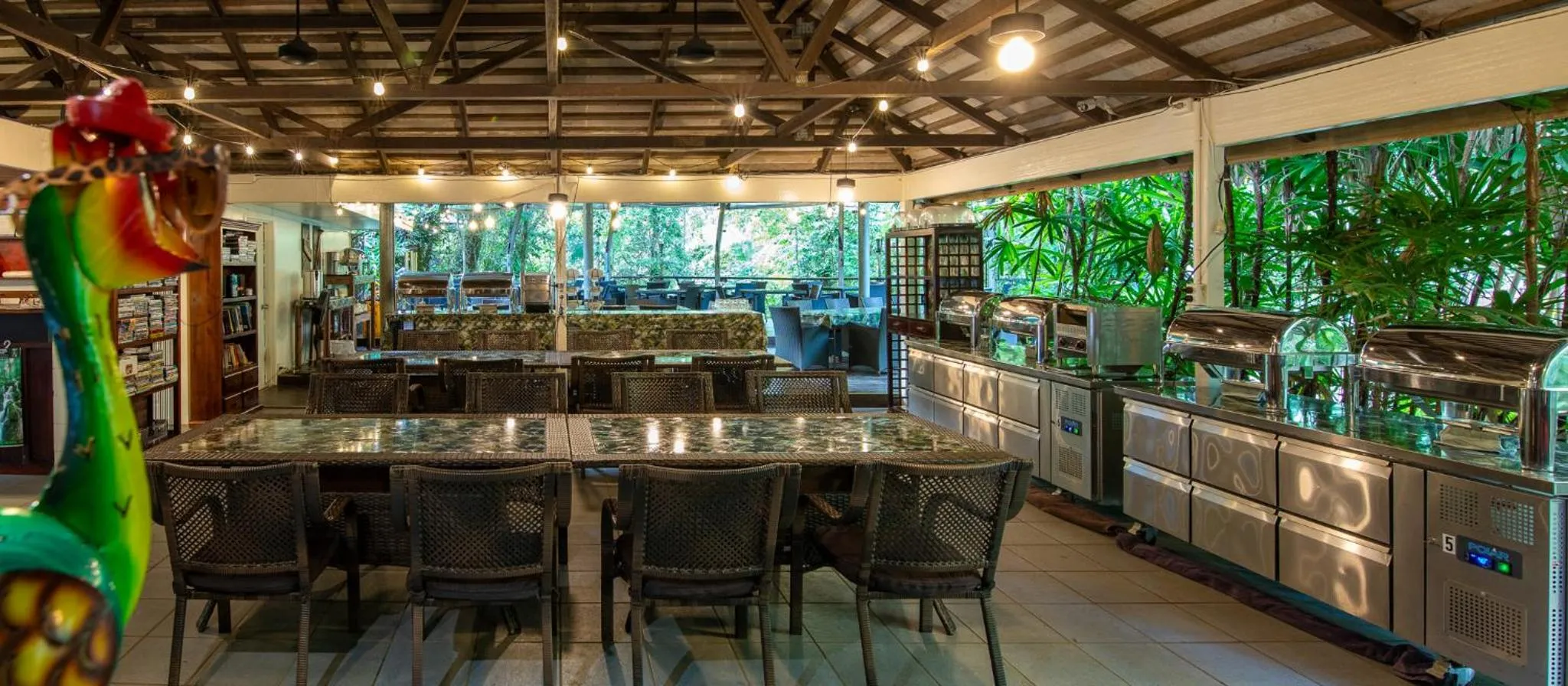 Restaurant/places to eat in Heritage Lodge - in the Daintree