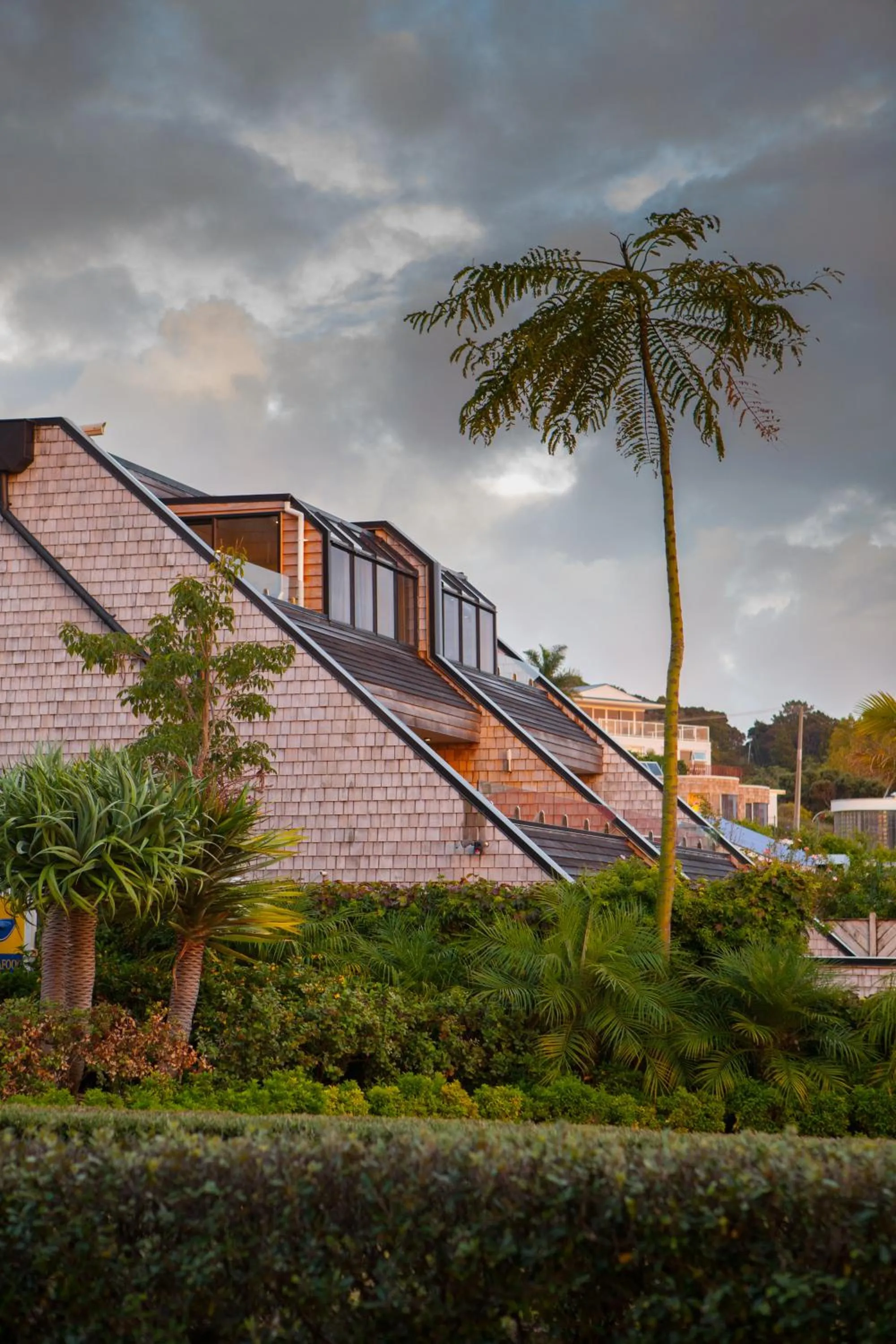 Facade/entrance in Pioneer Waterfront Apartments
