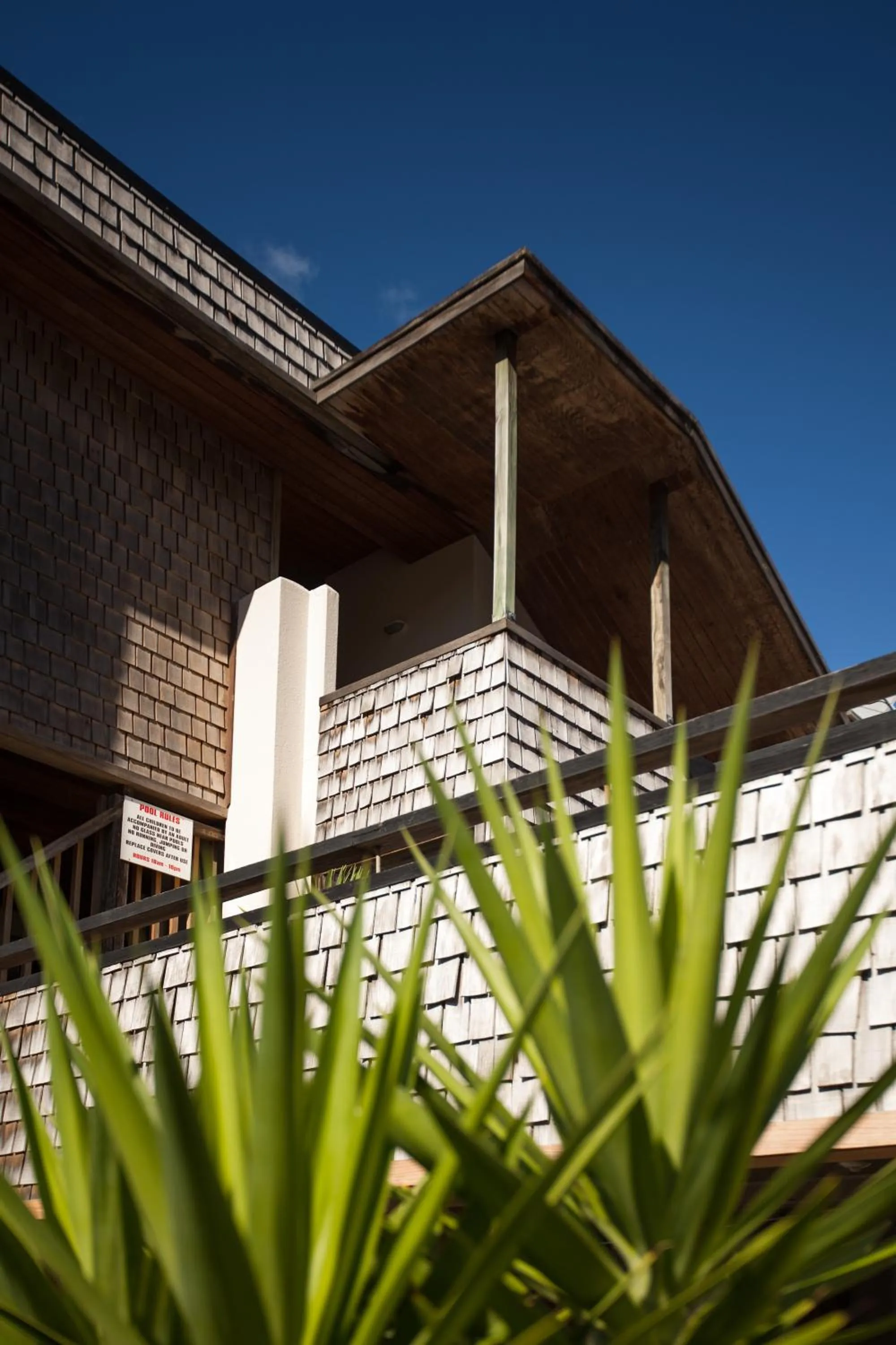 Facade/entrance in Pioneer Waterfront Apartments