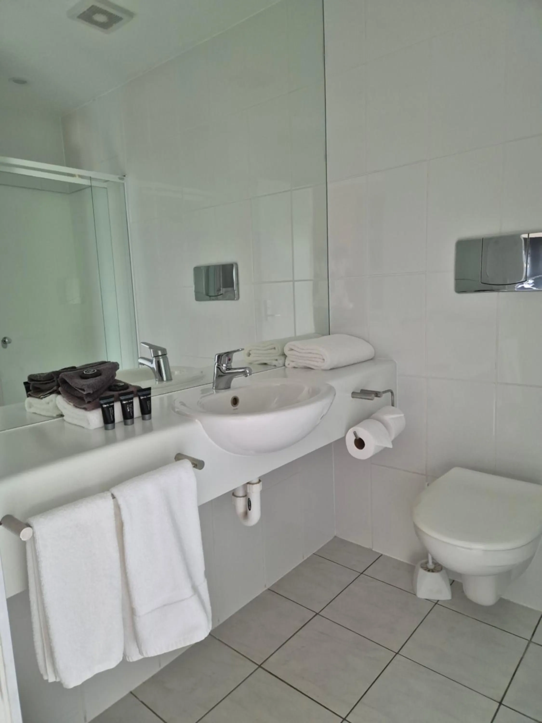 Bathroom in Auto Lodge