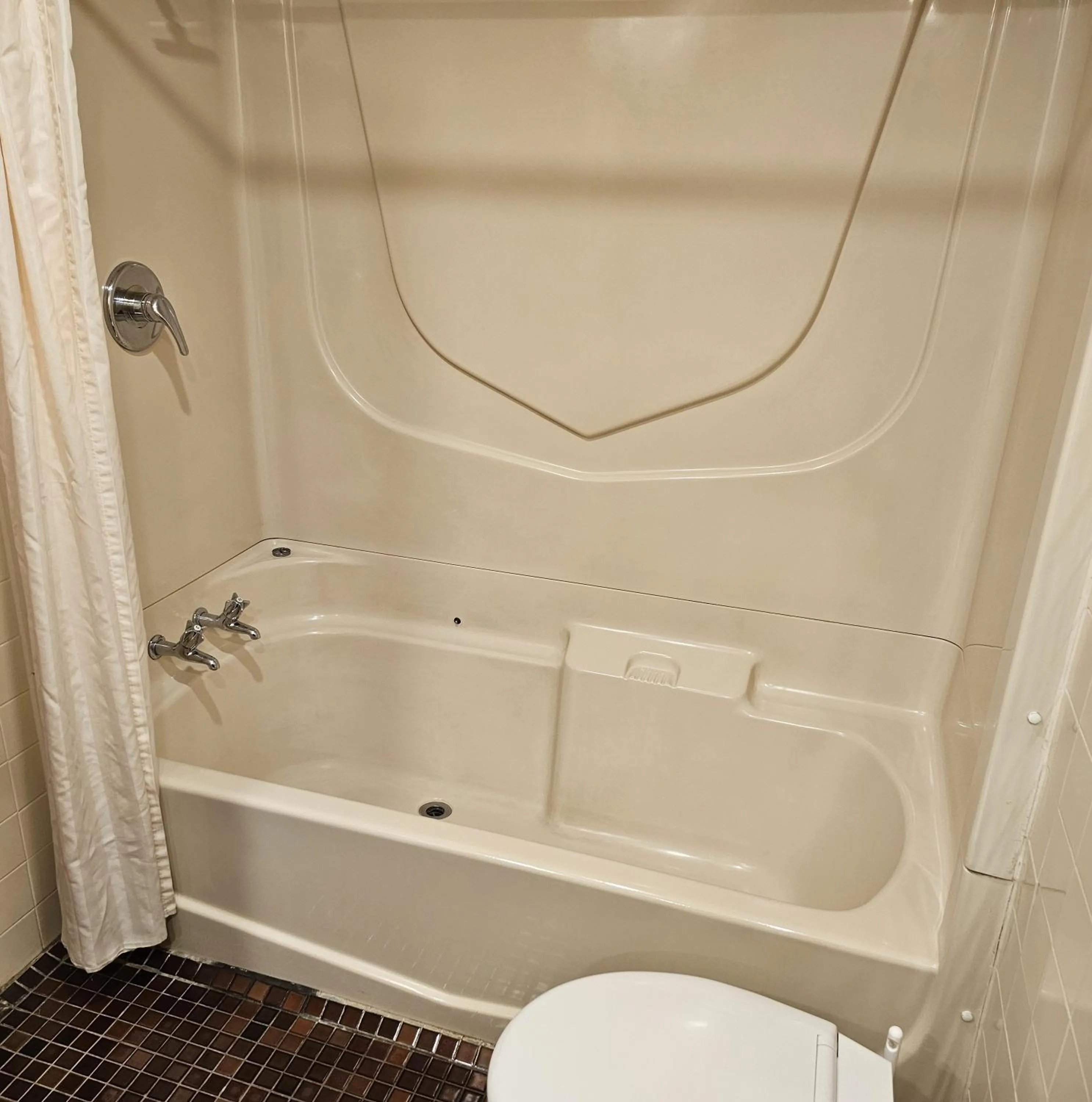 Bathroom in Auto Lodge