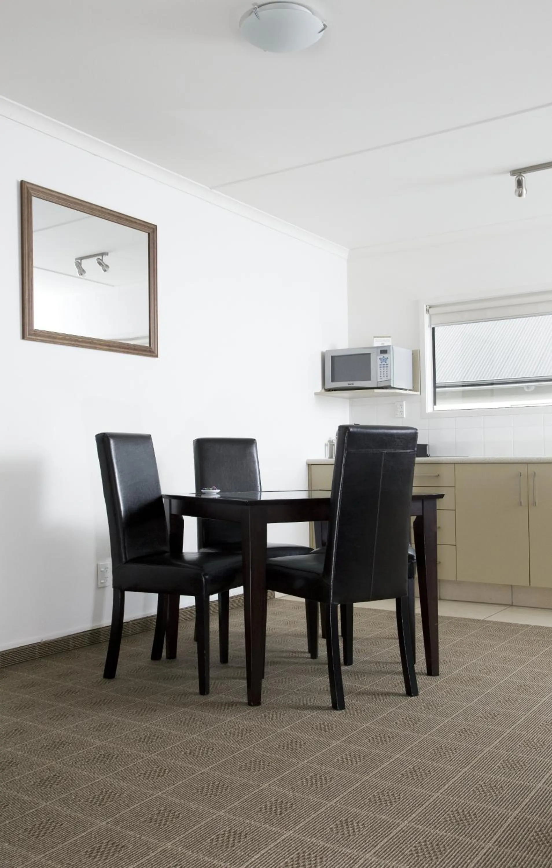 Coffee/tea facilities in Hygate Motor Lodge