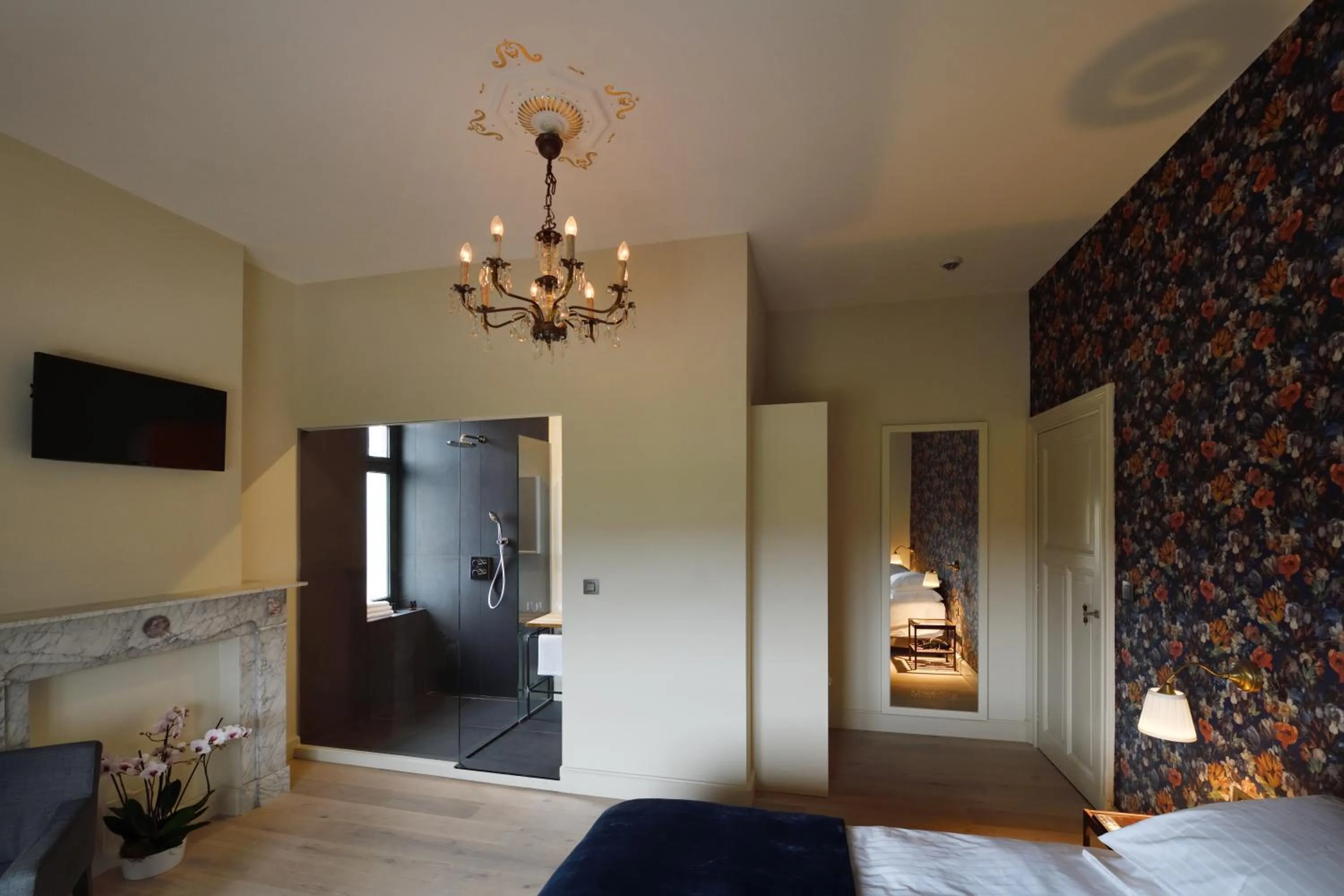 Photo of the whole room, Bed in Maison Stout