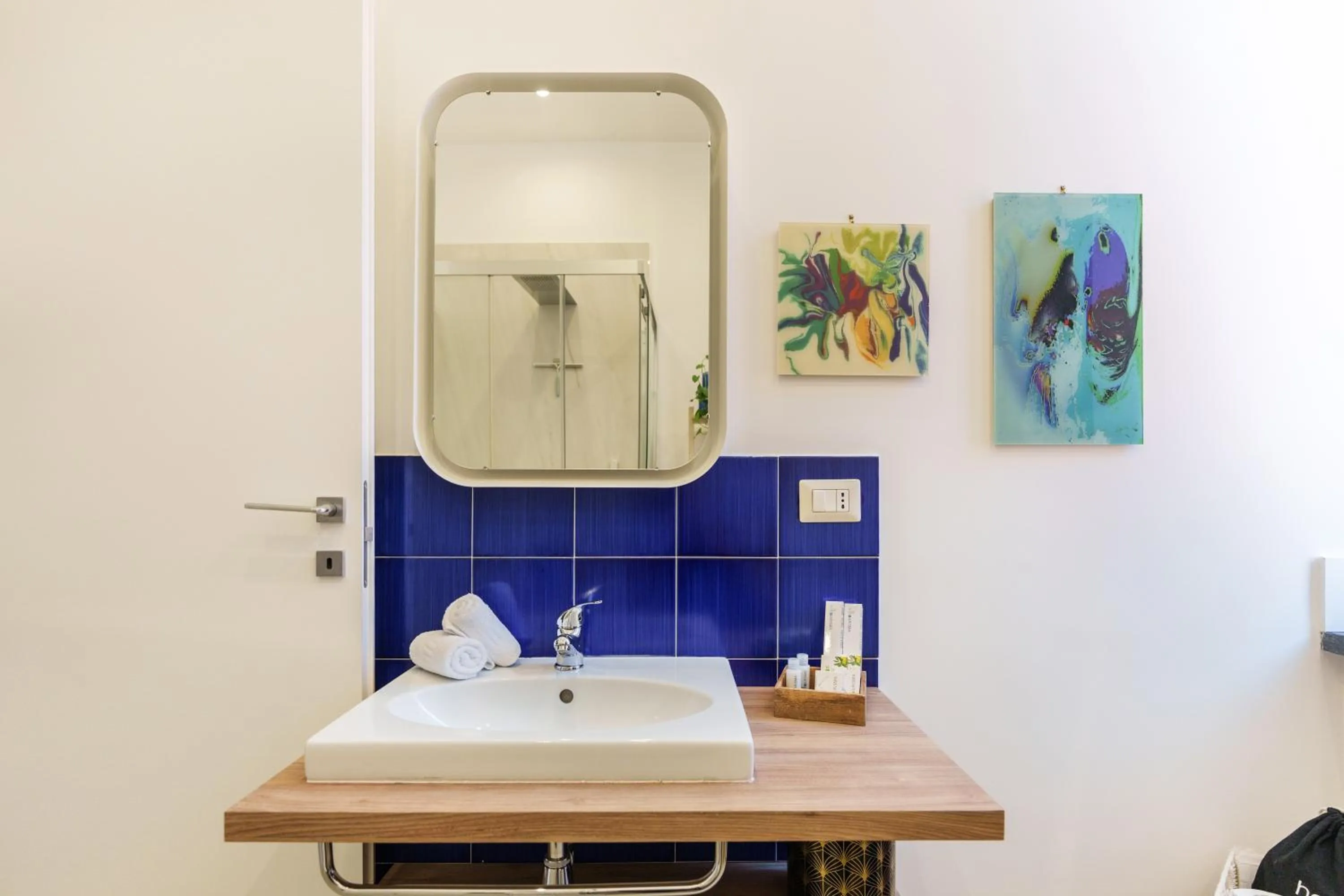 Bathroom in It's Room Naples