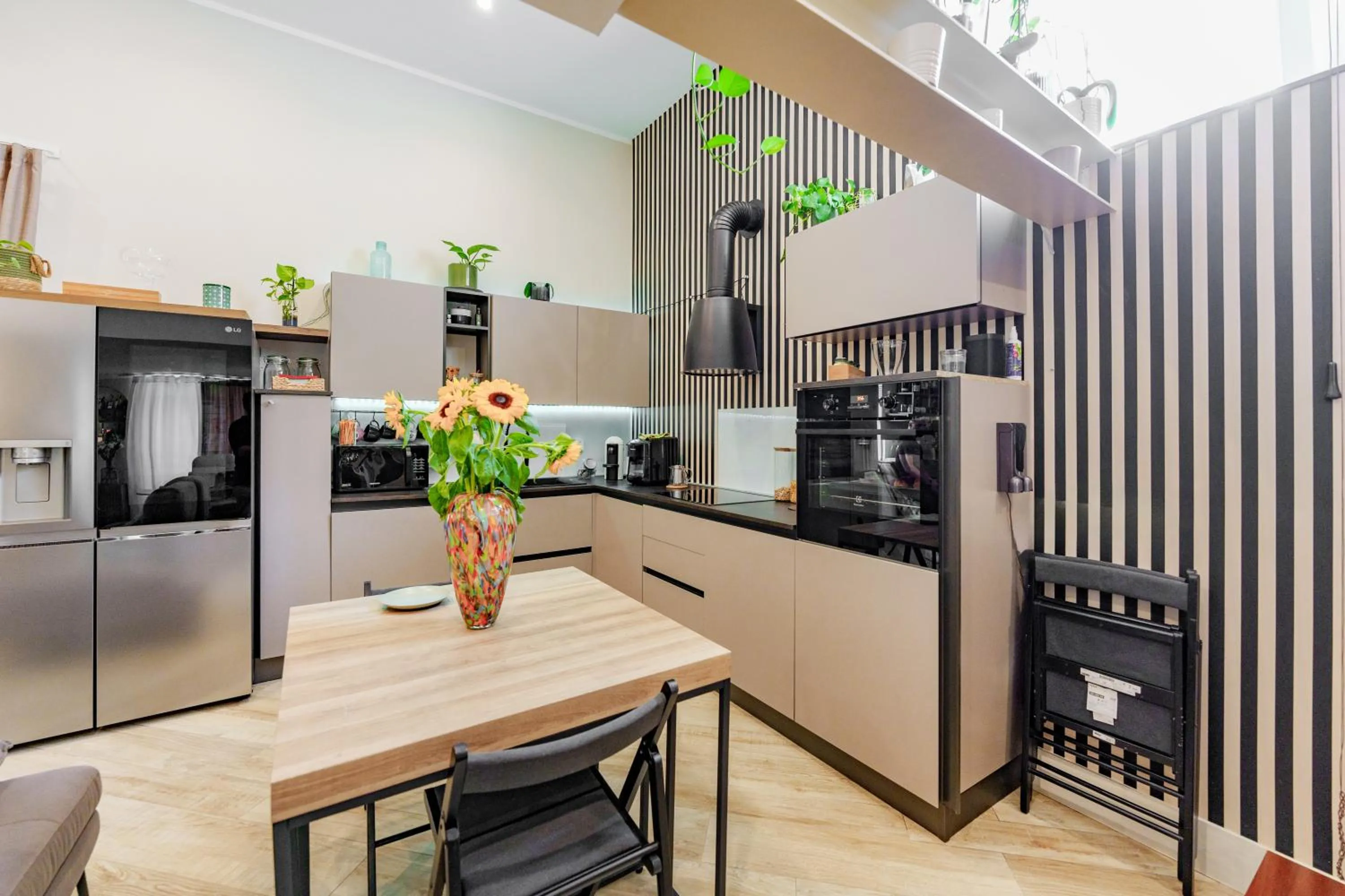 Kitchen or kitchenette in It's Room Naples