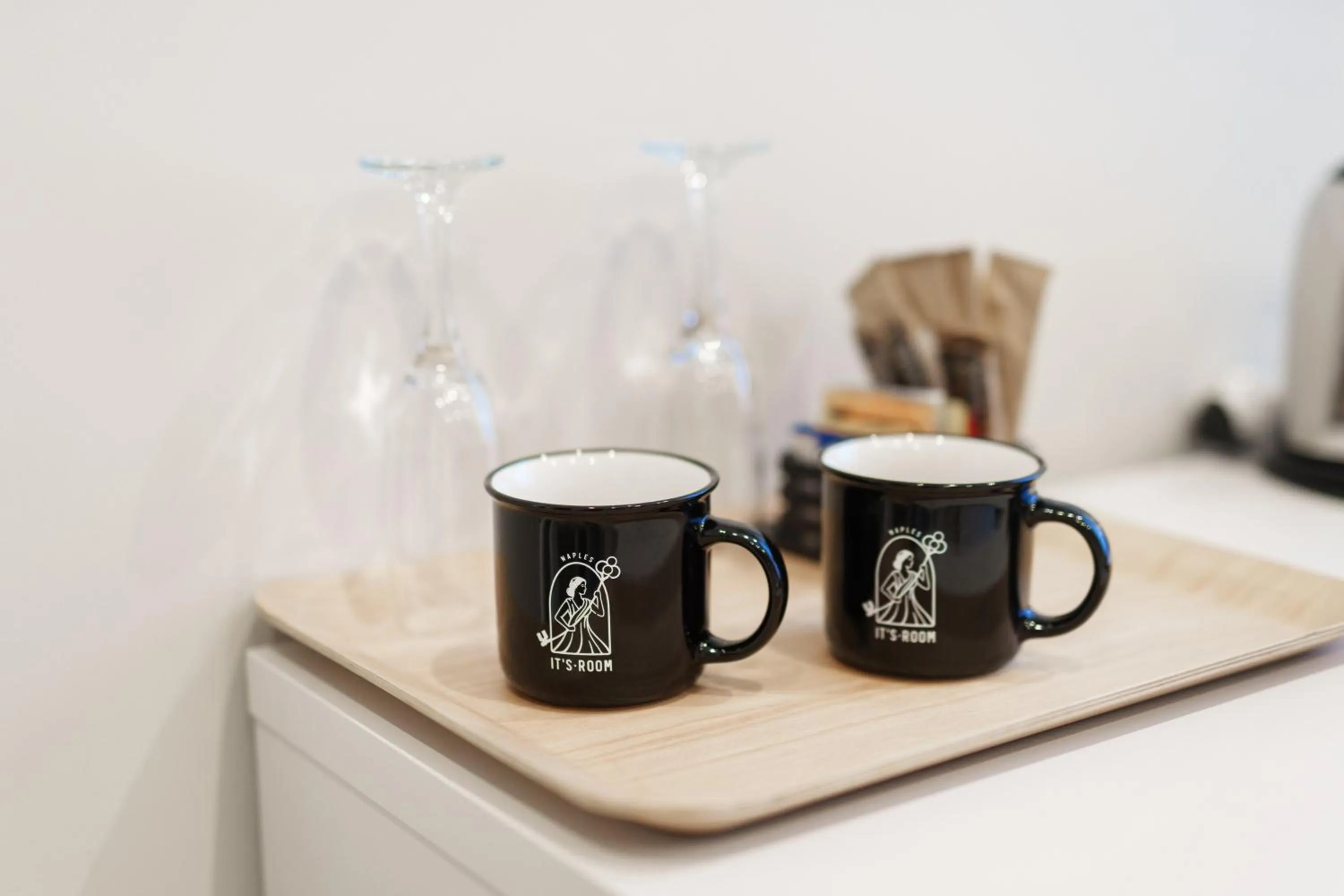Coffee/tea facilities in It's Room Naples