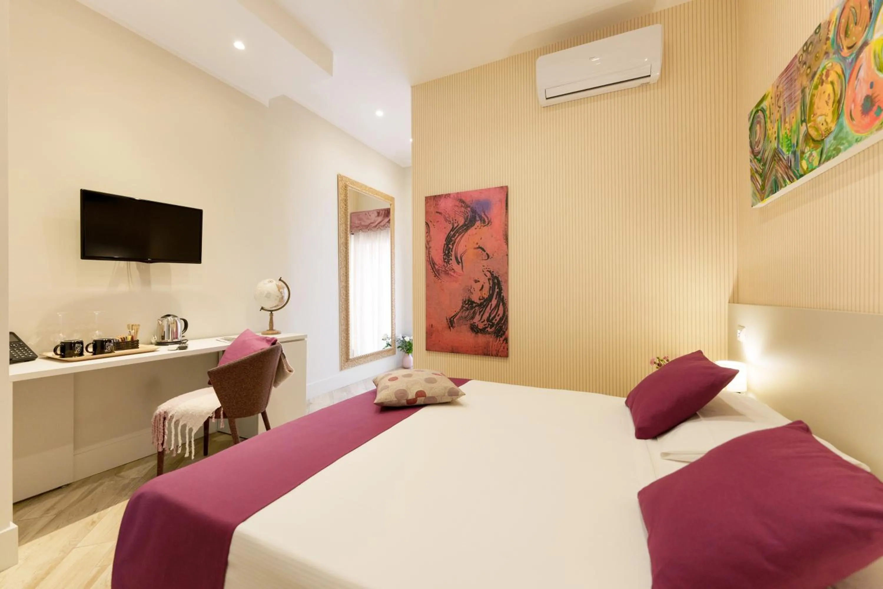 Bed in It's Room Naples