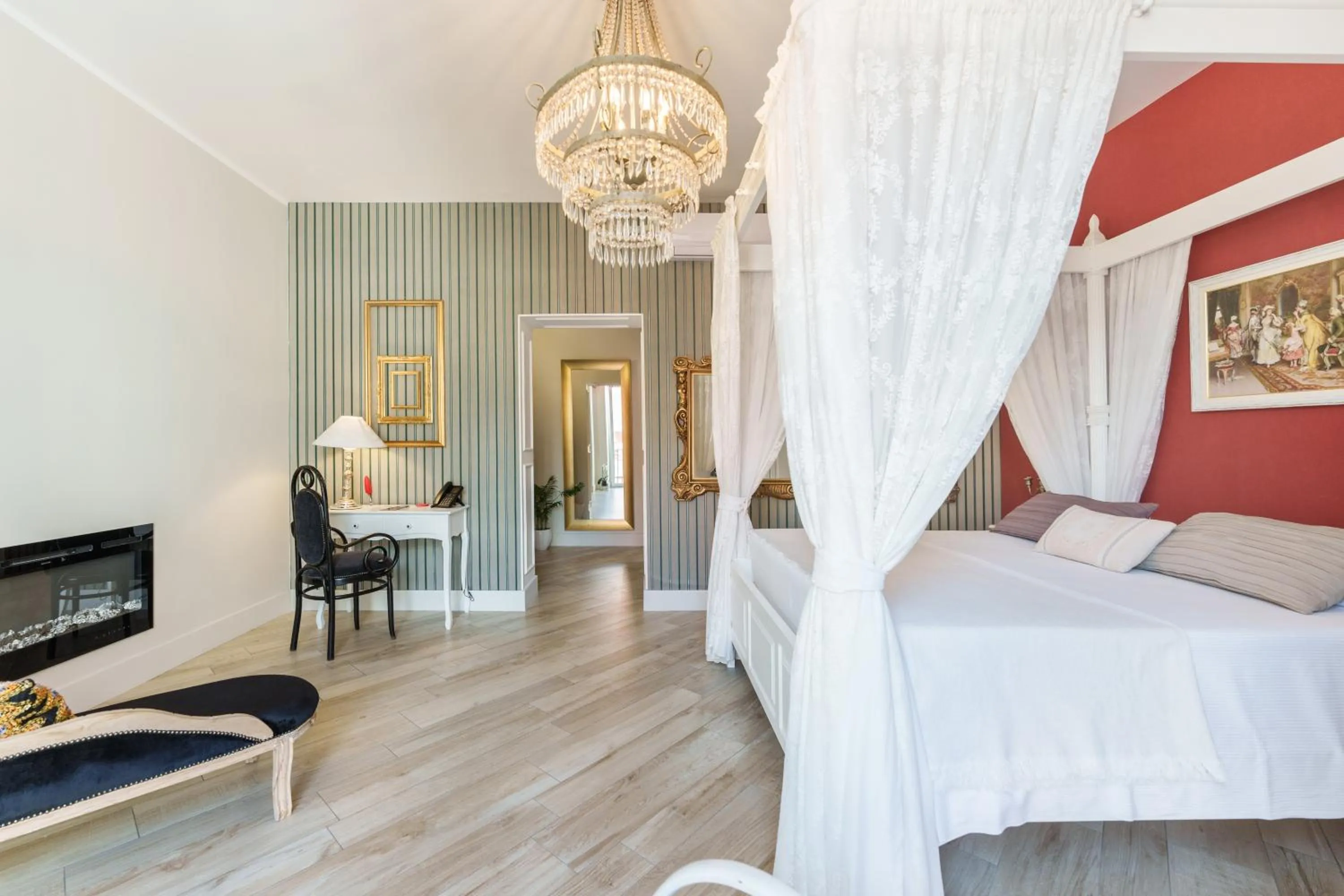 Bed in It's Room Naples