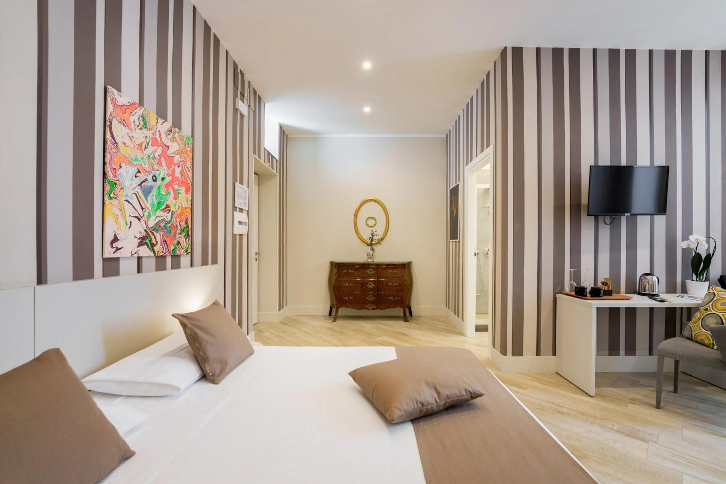 Bed in It's Room Naples