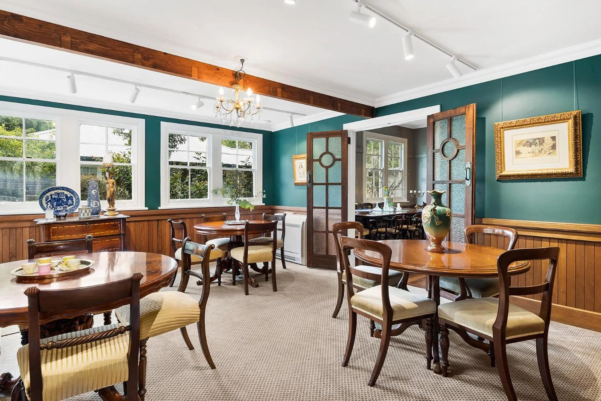 Dining area in The Bundanoon Guest House