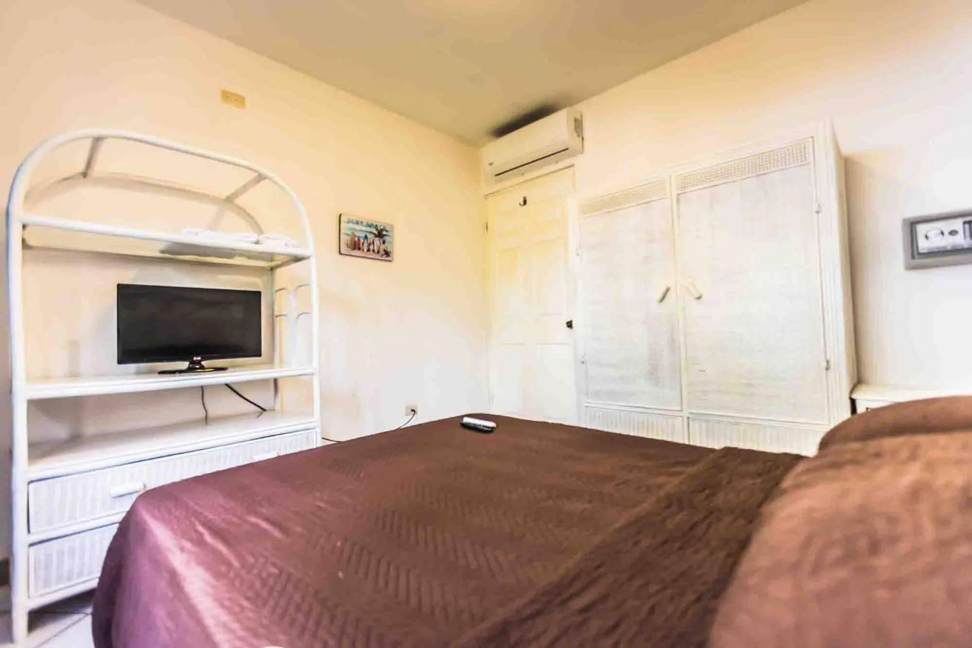 Bedroom, Bed in La Dolce Vita