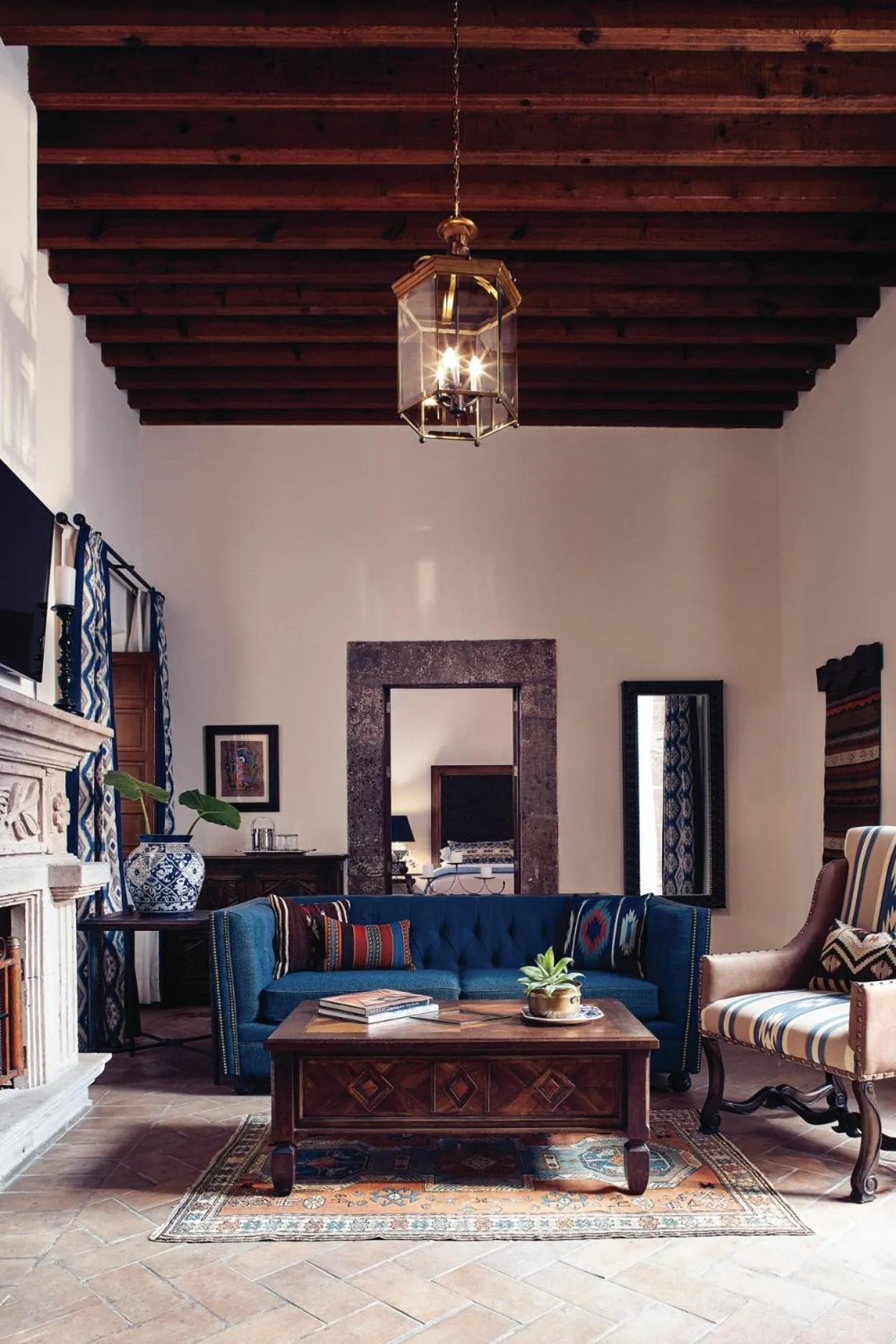 Living room in Casa de Sierra Nevada, A Belmond Hotel, San Miguel de Allende